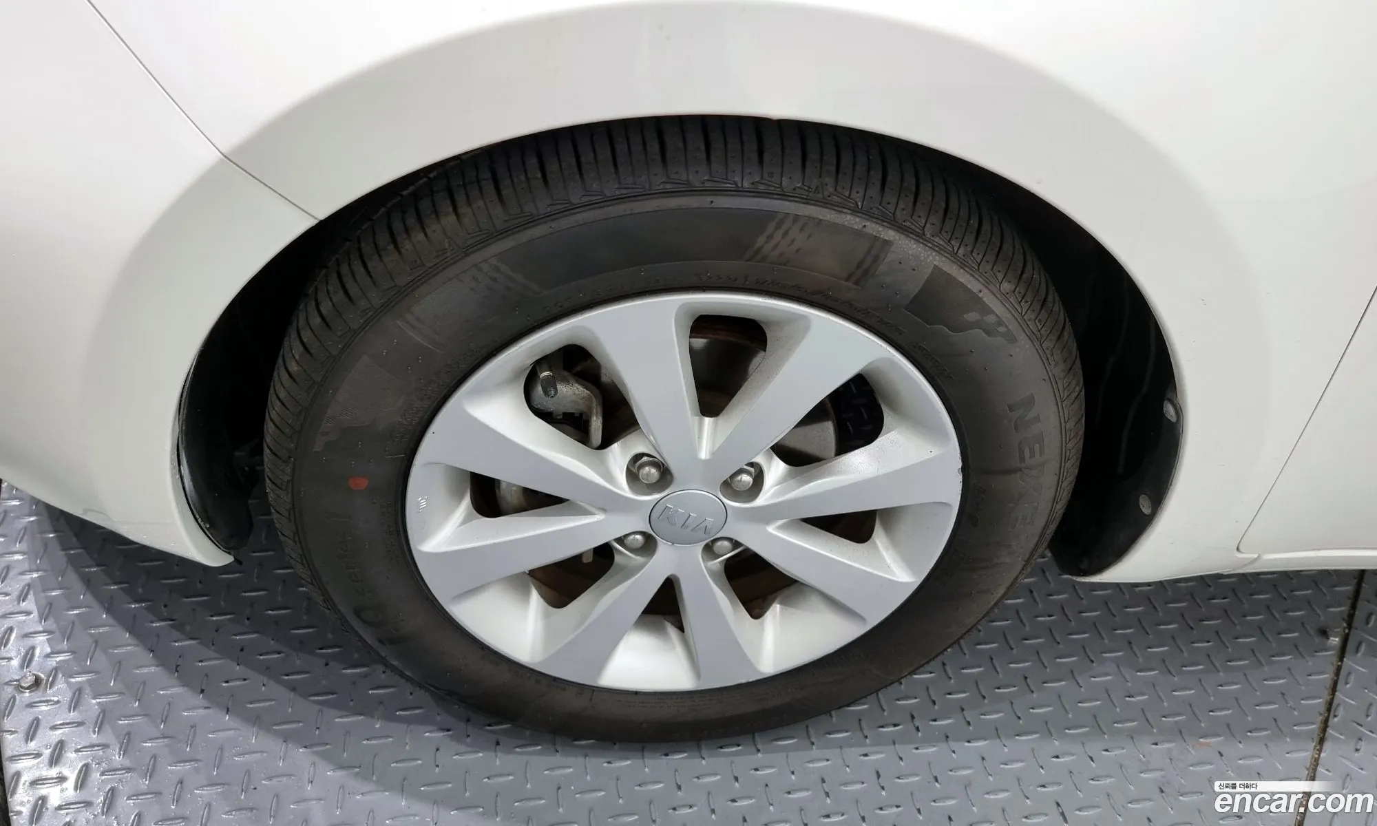 Kia Pride Iii 16 Gdi Hatchback 2014 - фотография 12486504