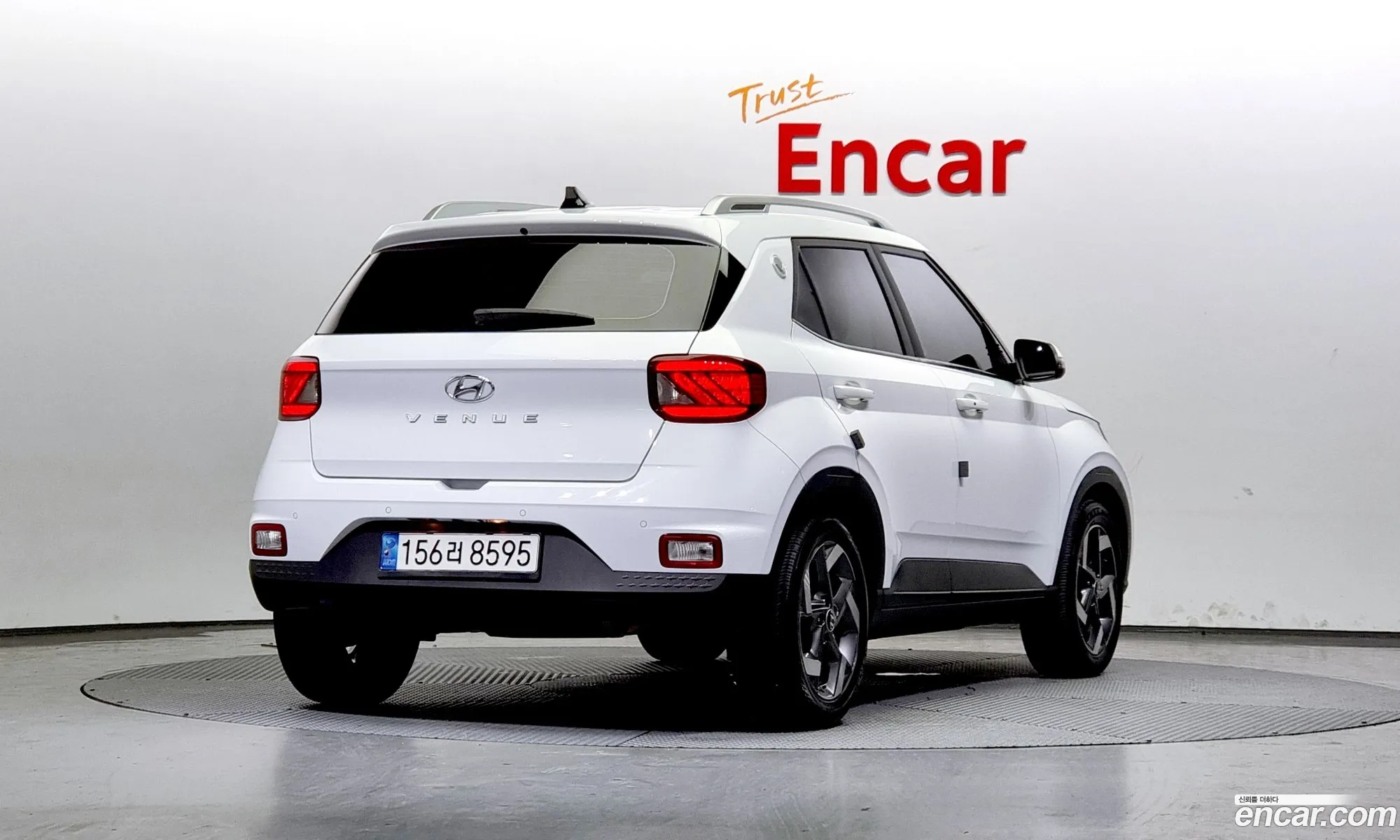 Hyundai Venue I 16 Flux 2021 - фотография 11329352