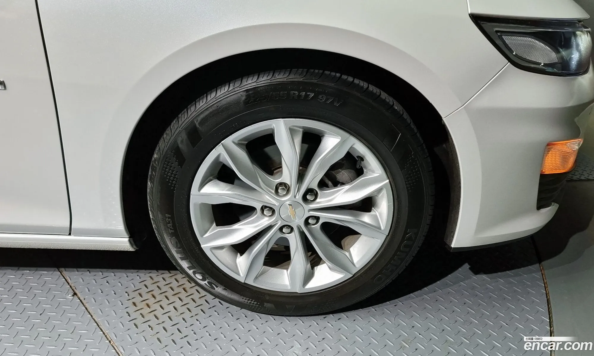Chevrolet Malibu Ix 18 Hybrid Lt 2019 - фотография 7710861