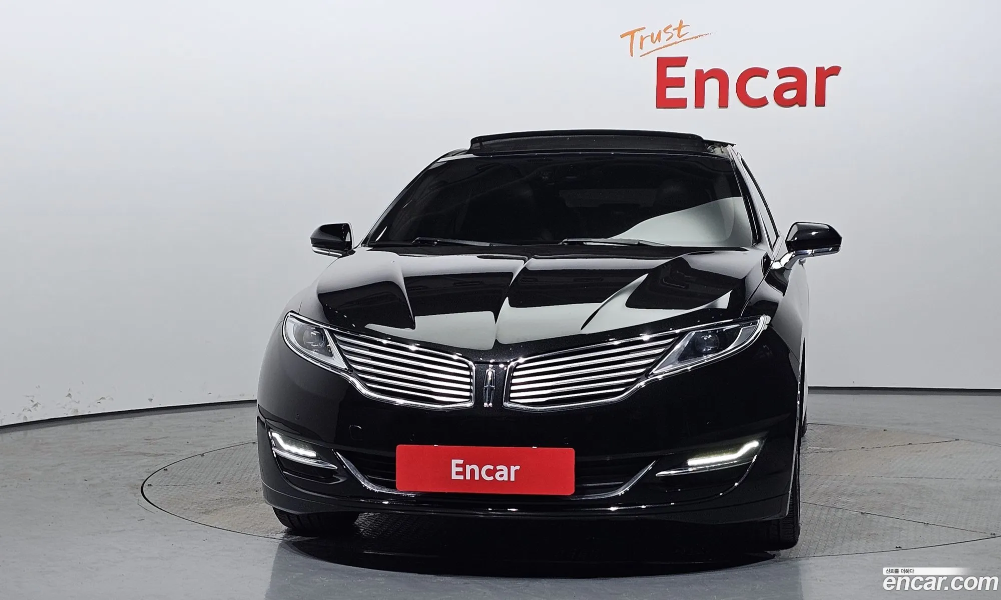 Lincoln Mkz Ii Hybrid 2015 - фотография 3739557