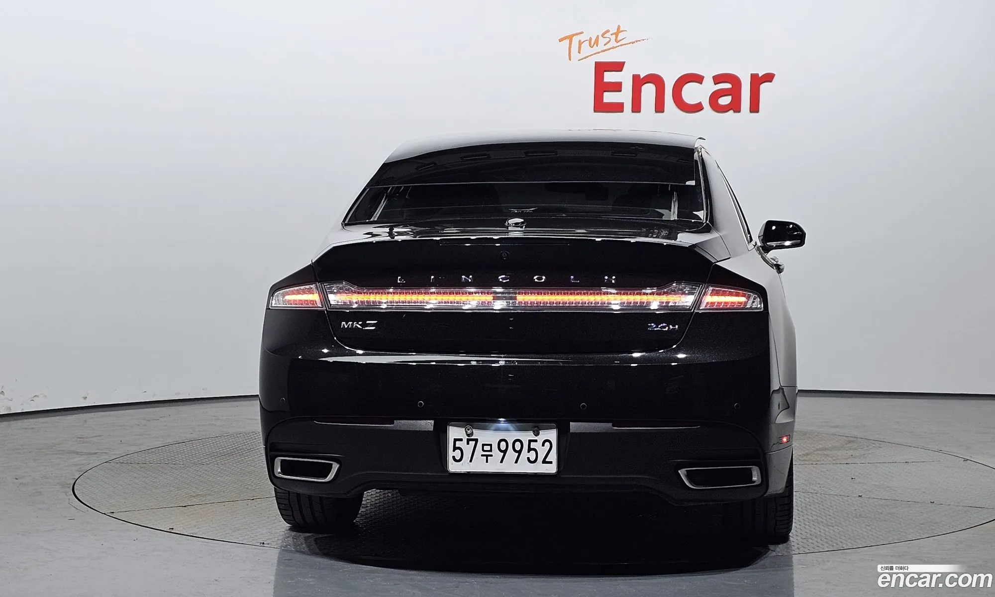 Lincoln Mkz Ii Hybrid 2015 - фотография 3739558