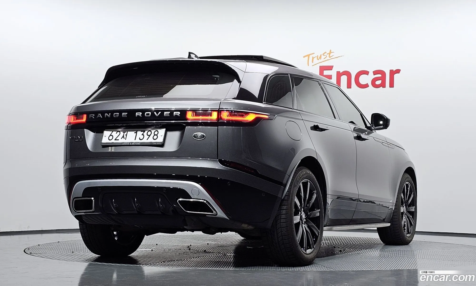 Land Rover Range Rover Velar I 30 D300 R-Dynamic Hse 2018 - фотография 4219033