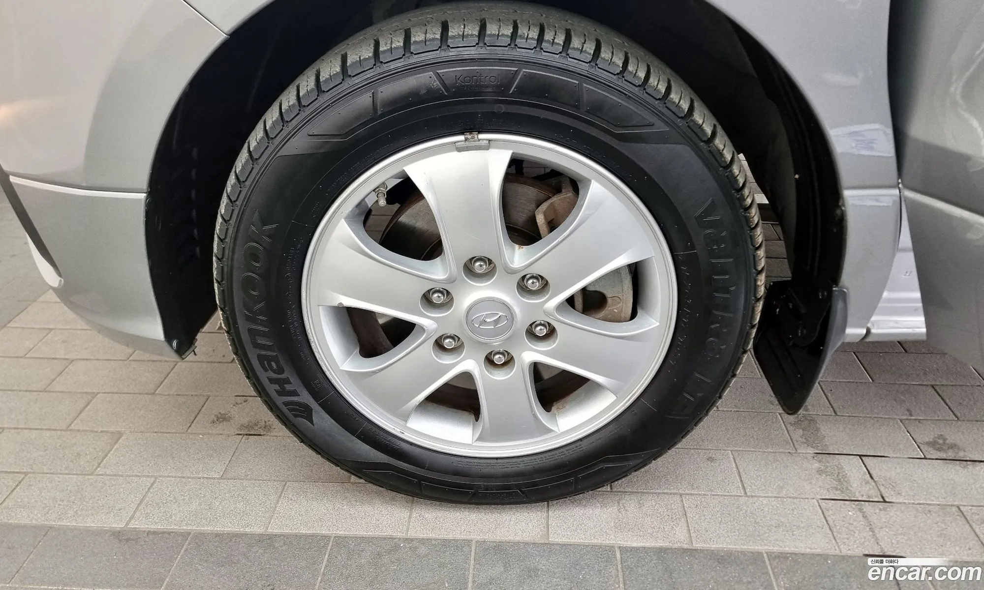 Hyundai Starex Wagon 11-Seater 2019 - фотография 11628534