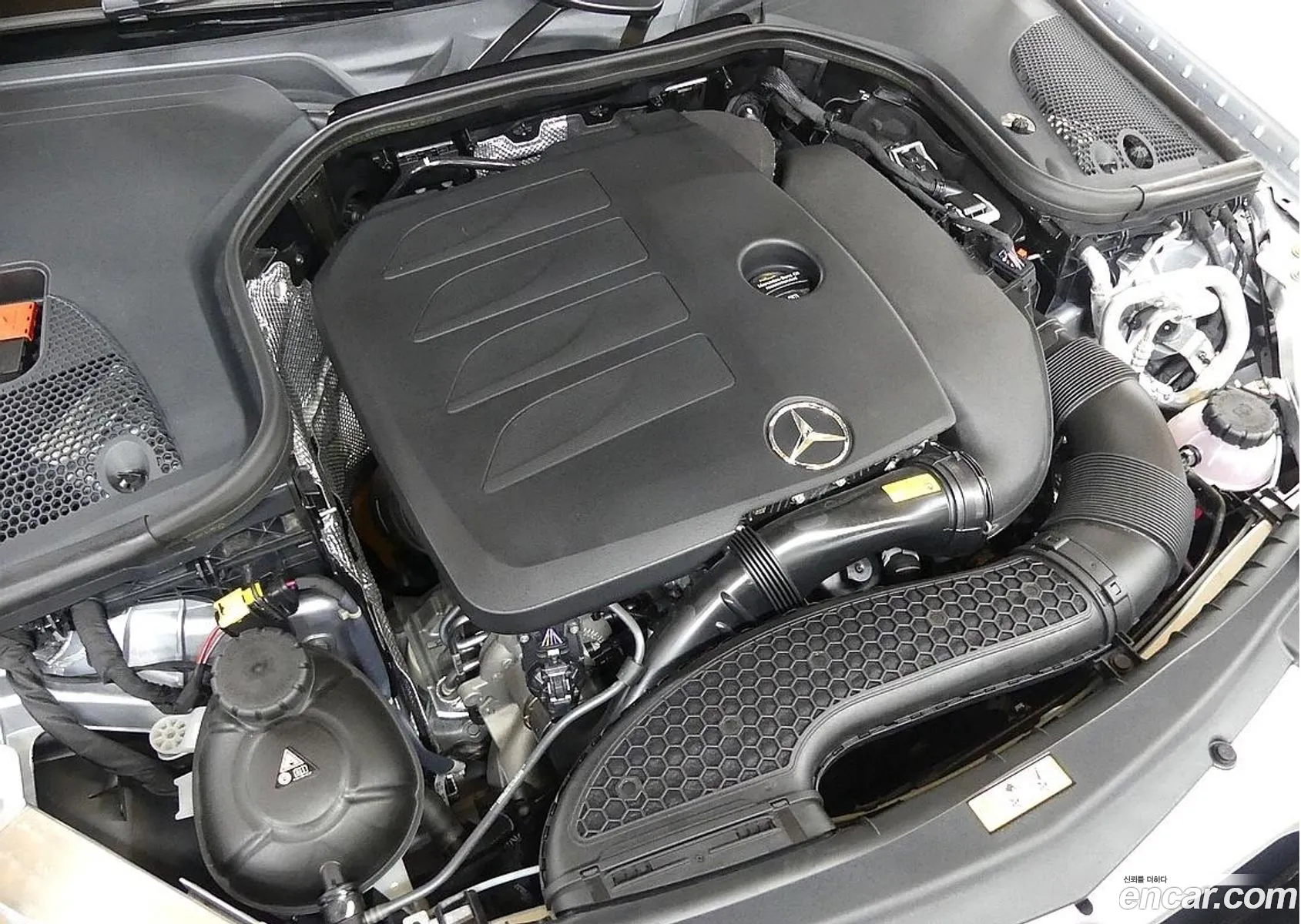 Mercedes E-Class W213 E350 4Matic Amg Line - фотография 13023254