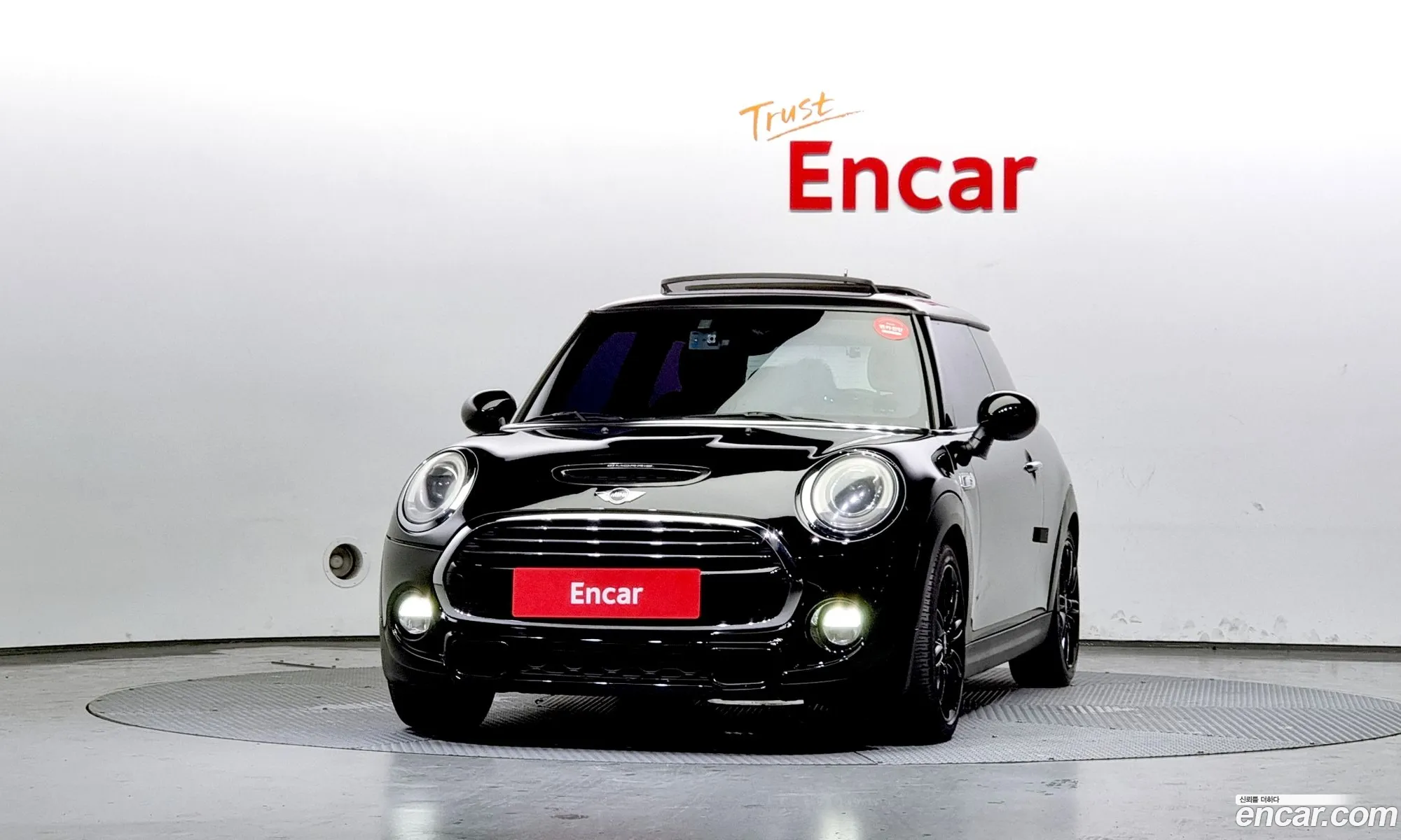 Mini Cooper Basic Type 2014 - фотография 4665241