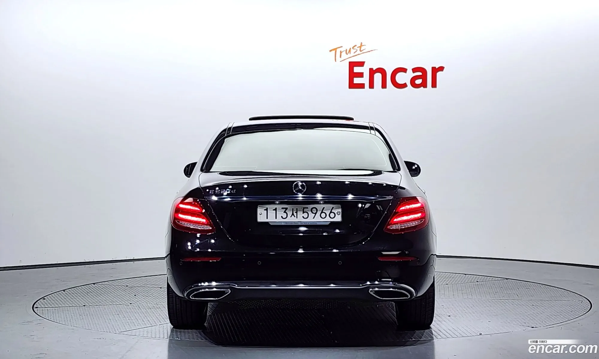 Mercedes-Benz E-Klasse V W213 S213 C238 E220D Avant Garde 2019 - фотография 12297400