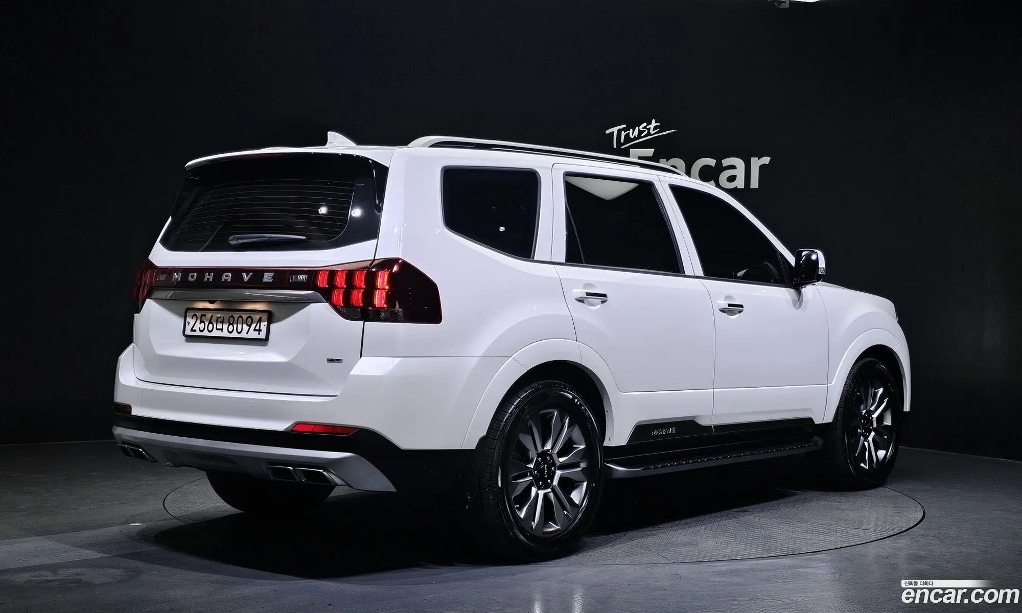 Kia Mohave Borrego I 2 Diesel 30 4Wd 6-Seater 2022 - фотография 11301899