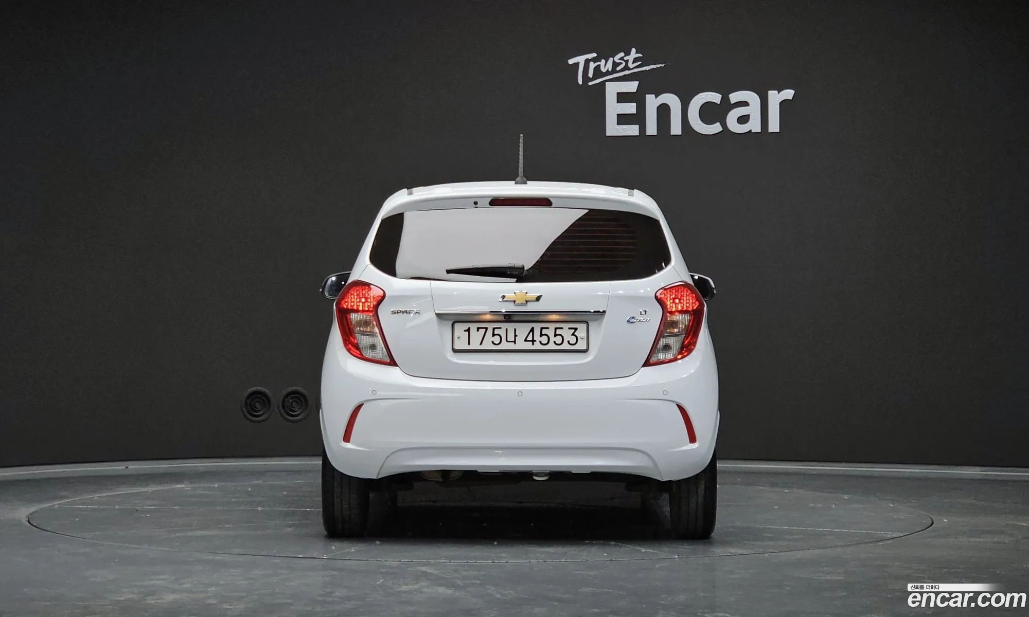 Chevrolet Spark Iv Lt 2017 - фотография 6055335