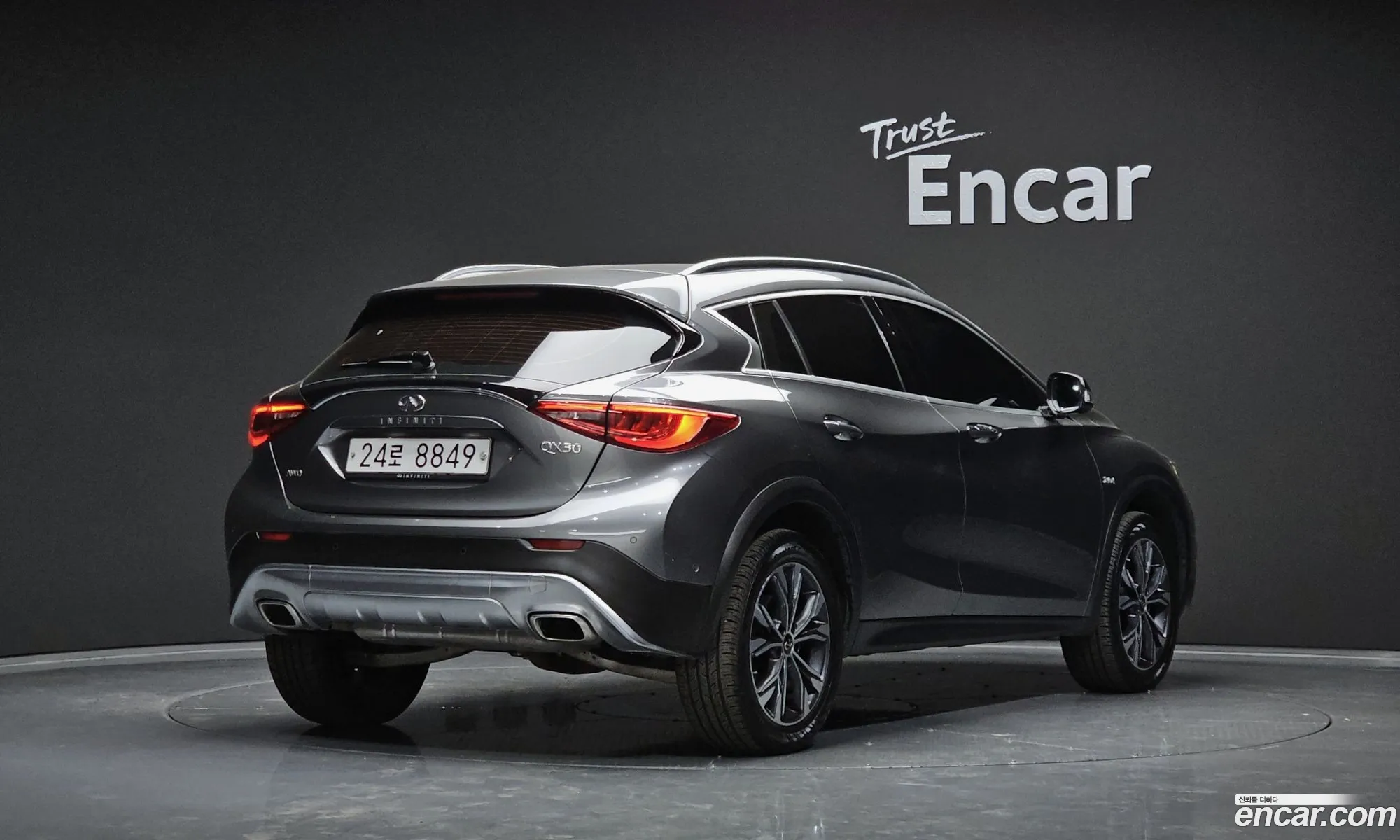 Infiniti Qx30 Qx30 20 Pro Assist Awd 2019 - фотография 3801010