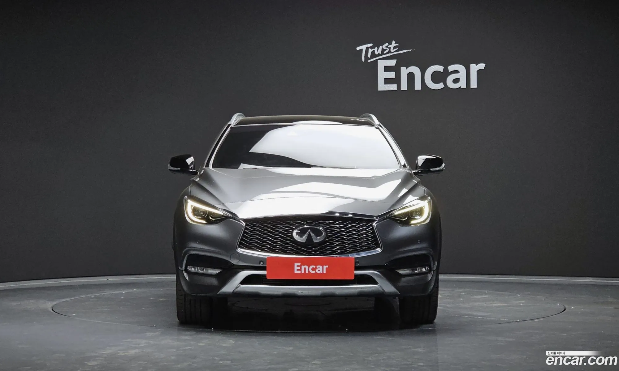 Infiniti Qx30 Qx30 20 Pro Assist Awd 2019 - фотография 3801011
