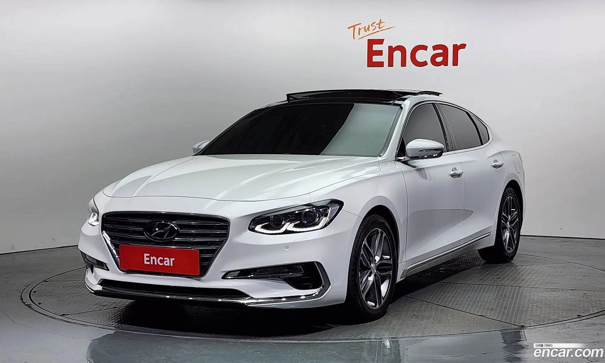 Hyundai Grandeur Vi 30 Modern Basic Rental Car 2019 - фотография 11537628