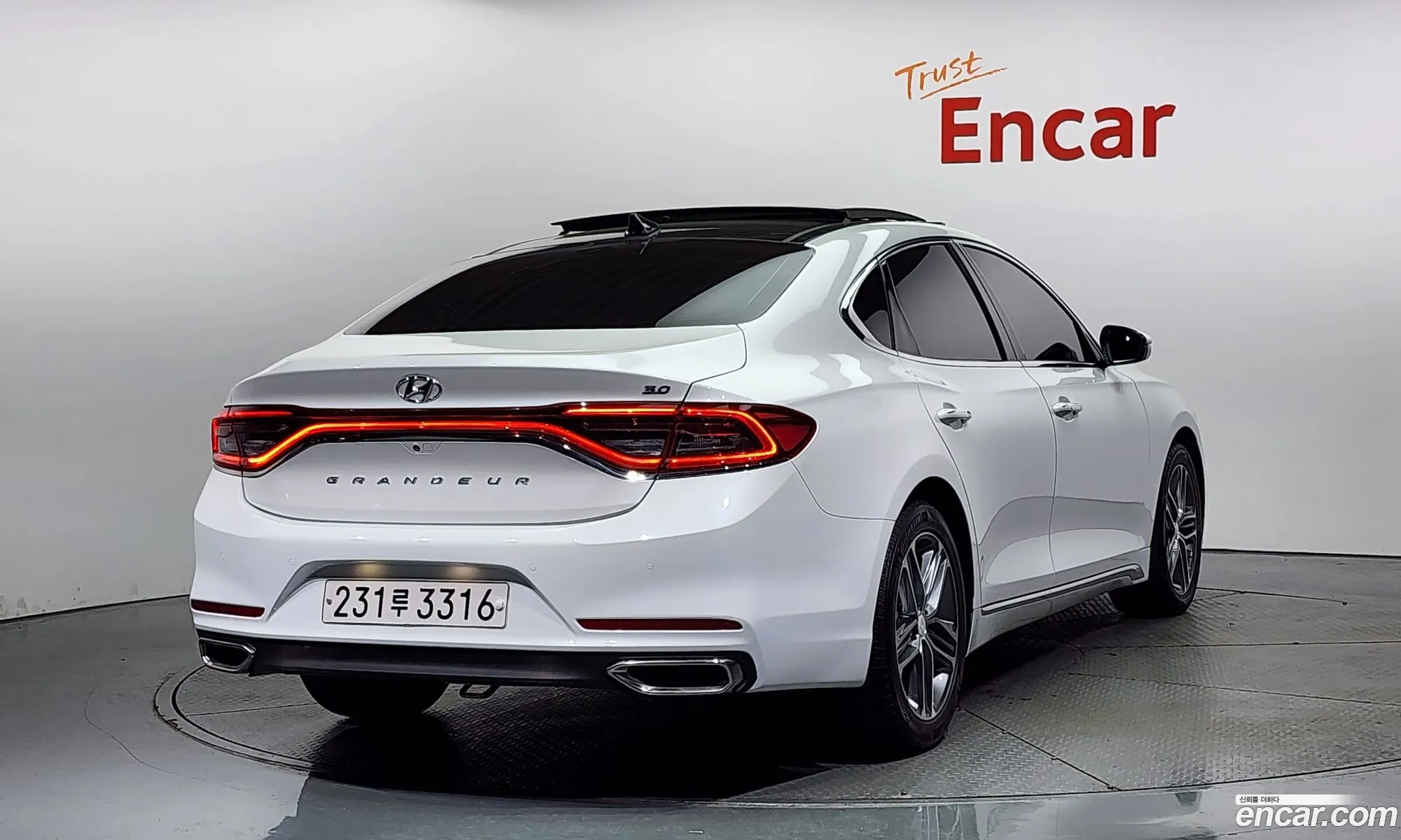 Hyundai Grandeur Vi 30 Modern Basic Rental Car 2019 - фотография 11537629