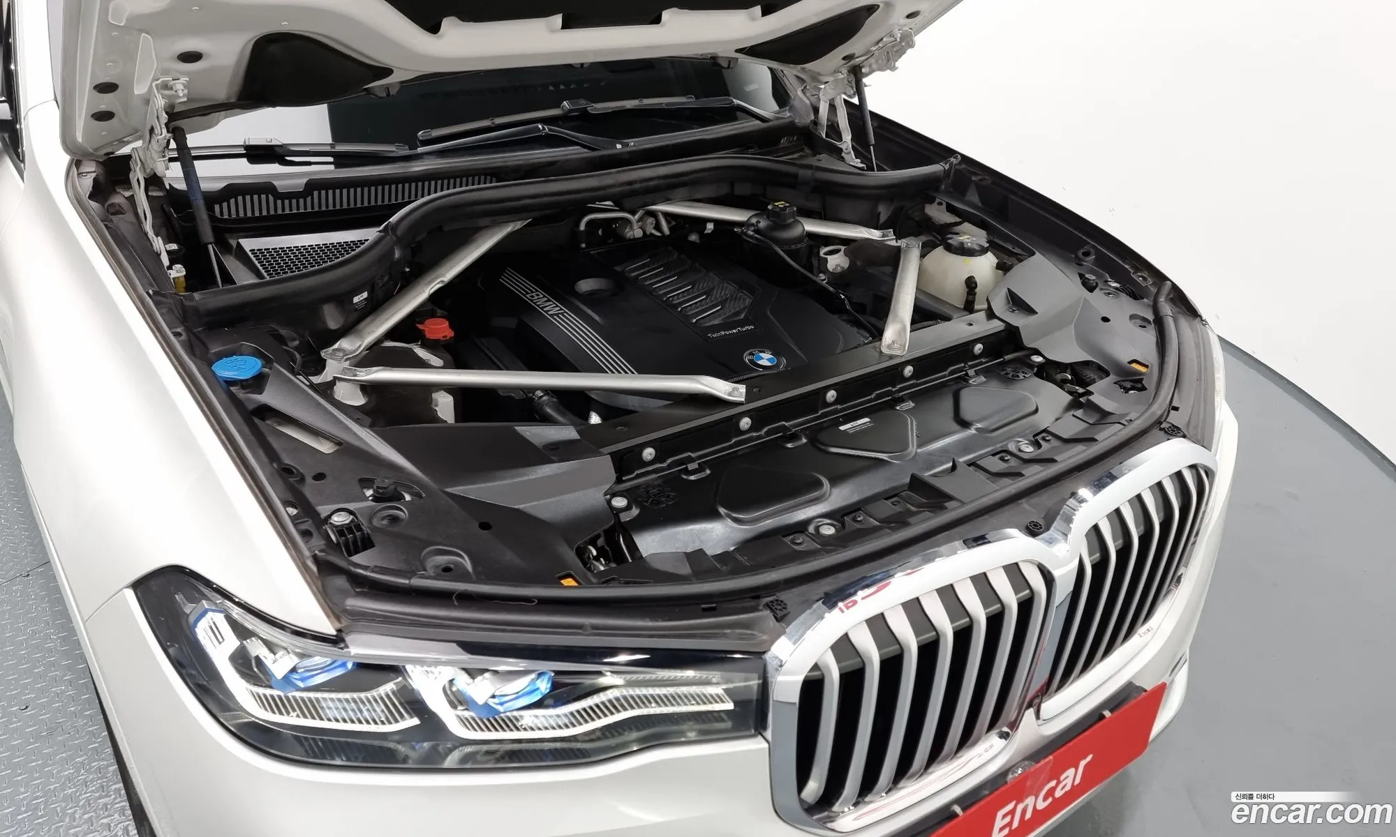 BMW X7 I G07 xDrive 40I Design Pure Excellence 7-Seater 2022 - фотография 12543920