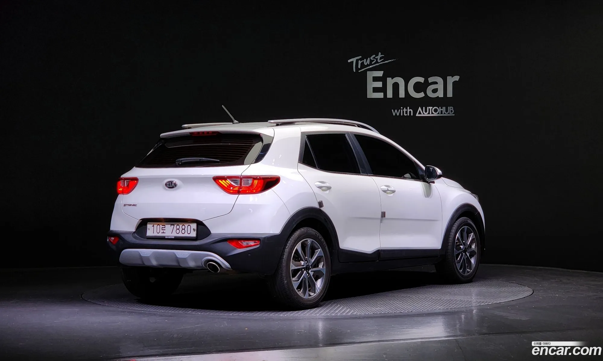 Kia Stonic Stonic Diesel 16 2019 - фотография 11831450