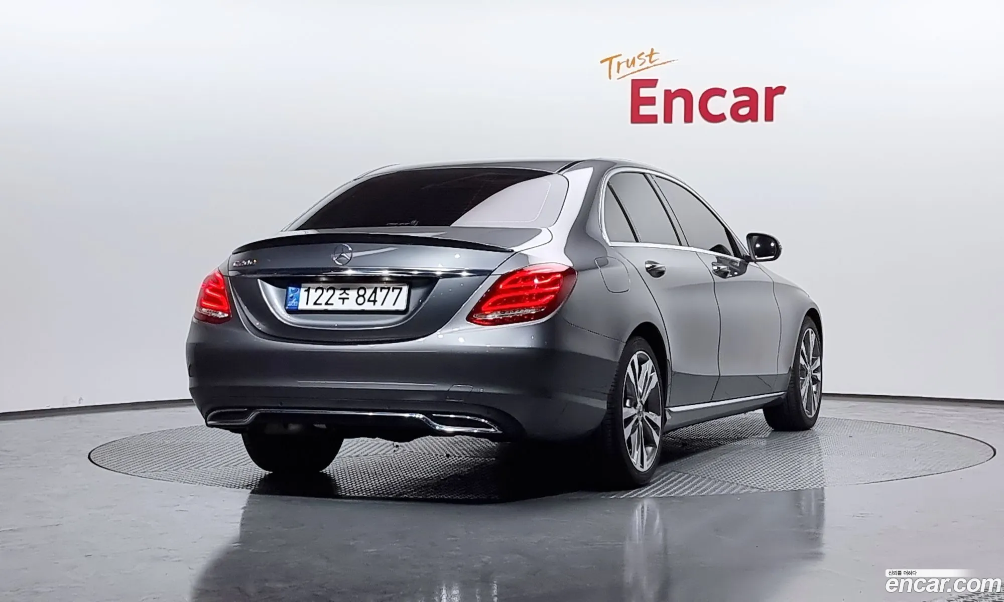 Mercedes-Benz C-Klasse Iv W205 C200 Avant Garde 2018 - фотография 12470366