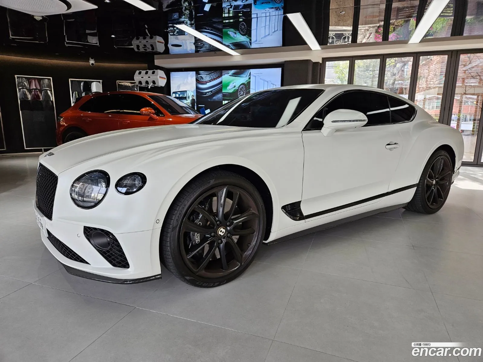 Bentley Continental 60 Gt 2019 - фотография 4510385
