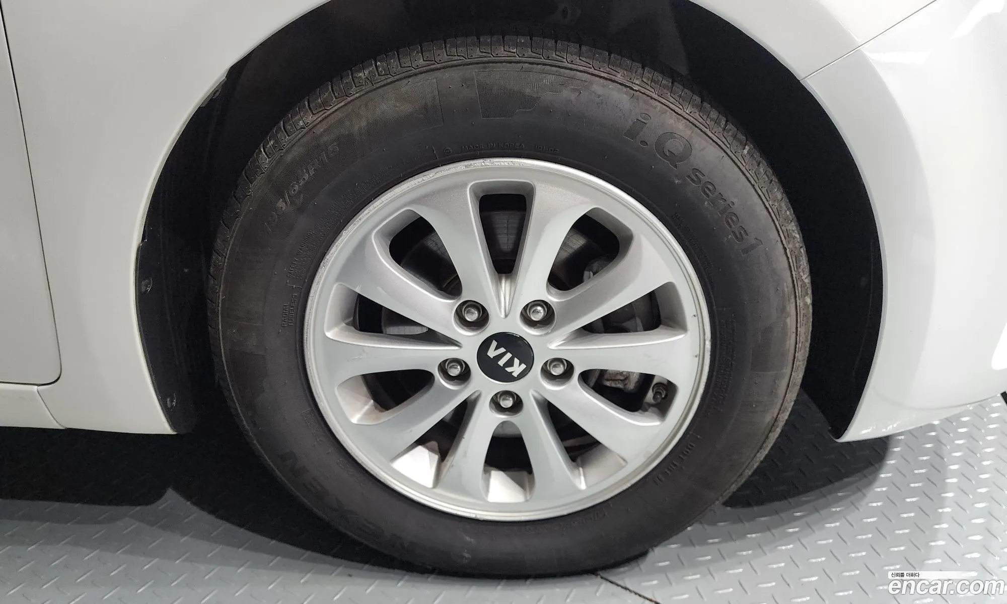 Kia K3 Deluxe 2018 - фотография 12550893