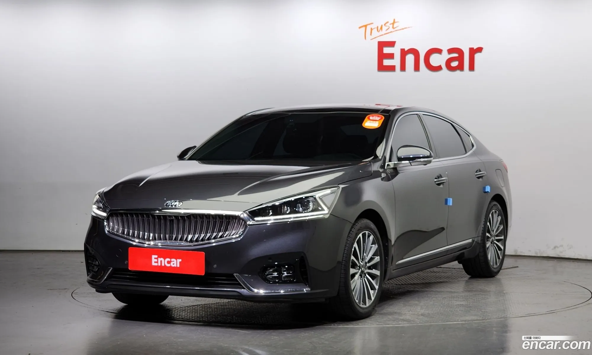 Kia K7 Vg Ii 24 Gdi Limited Edition 2017 - фотография 12511900