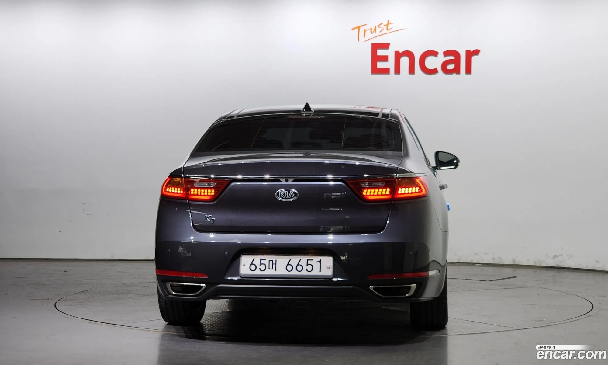 Kia K7 Vg Ii 24 Gdi Limited Edition 2017 - фотография 12511903