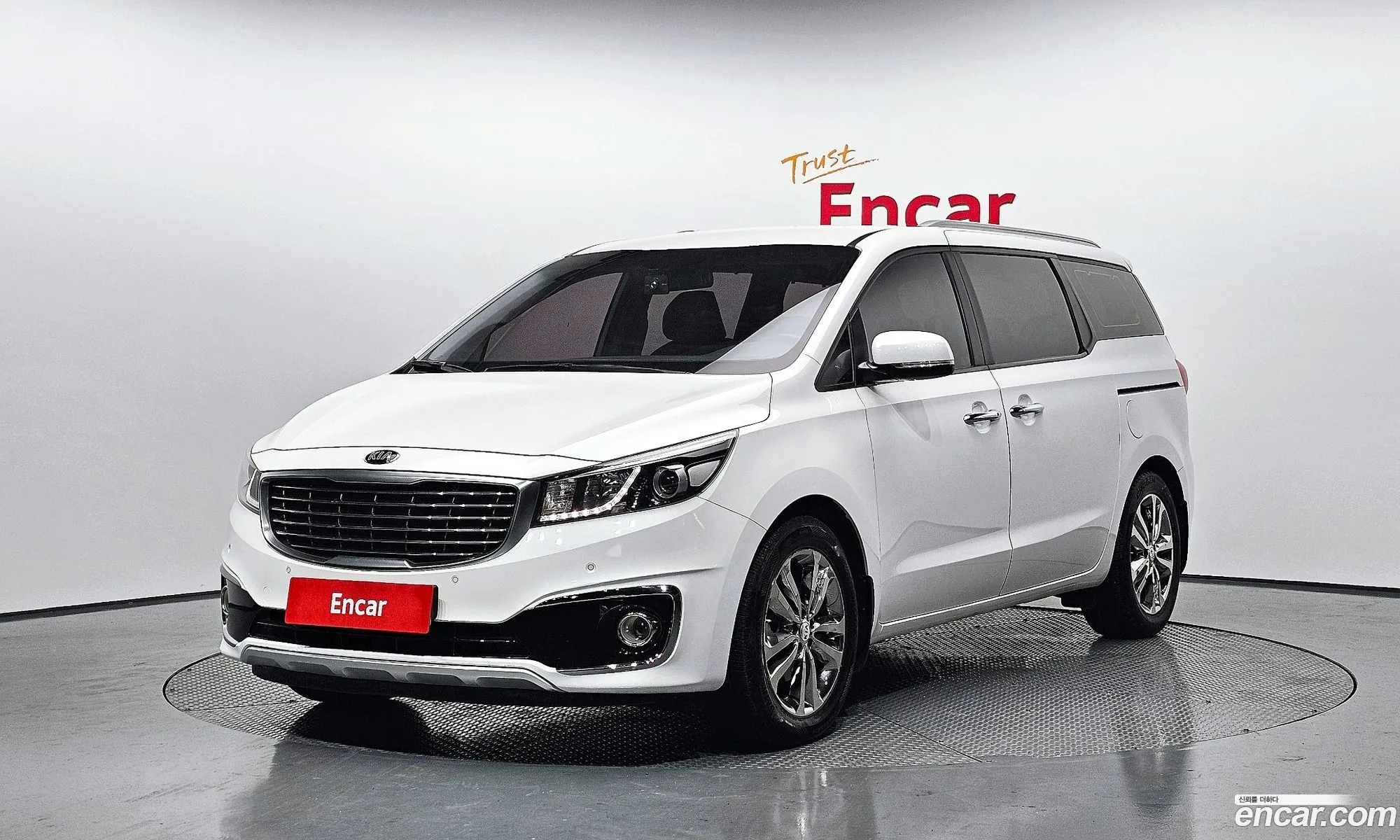 Kia All New Carnival 9-Seater Prestige - фотография 12345212