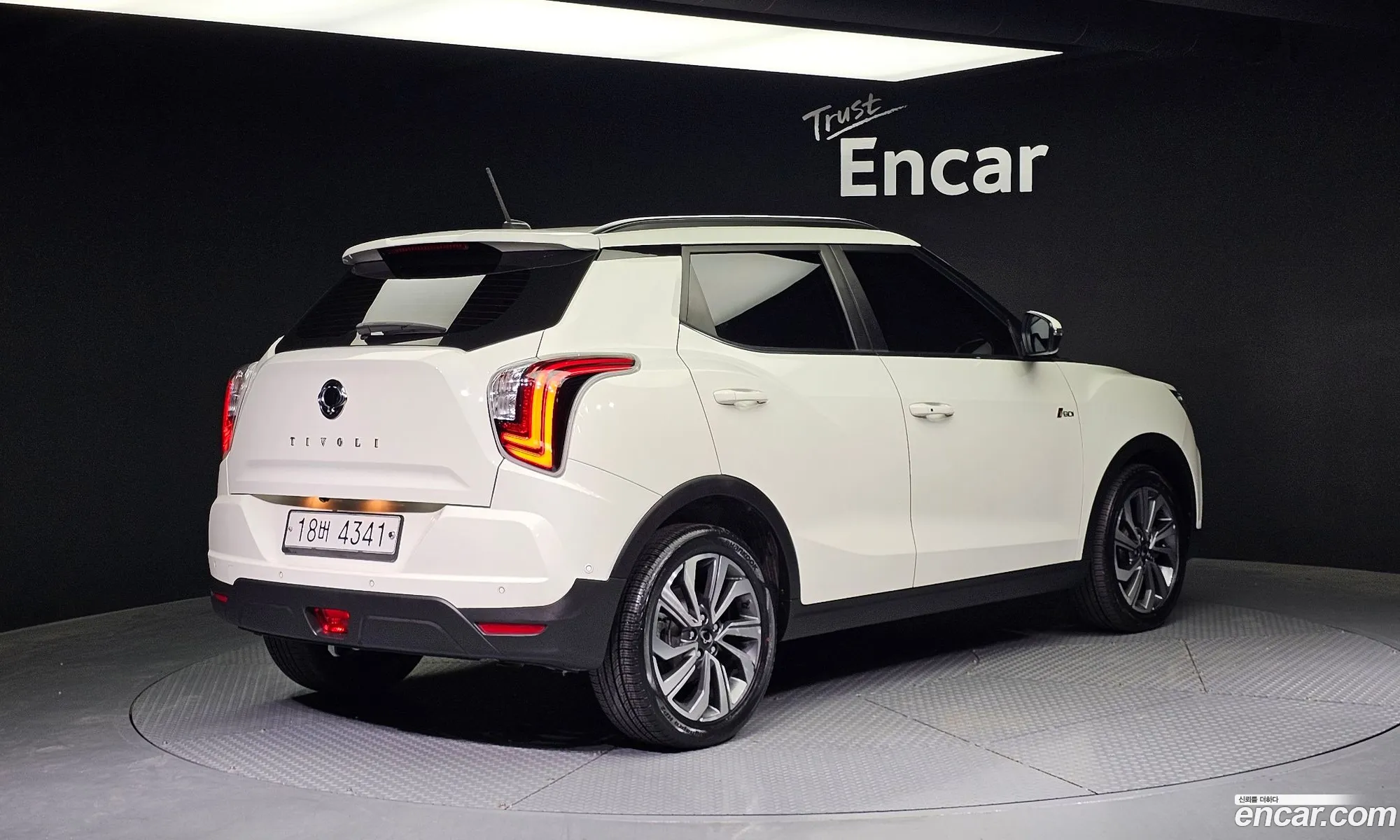 Ssangyong Tivoli Tivoli Gasoline 15 2Wd 2020 - фотография 17505410