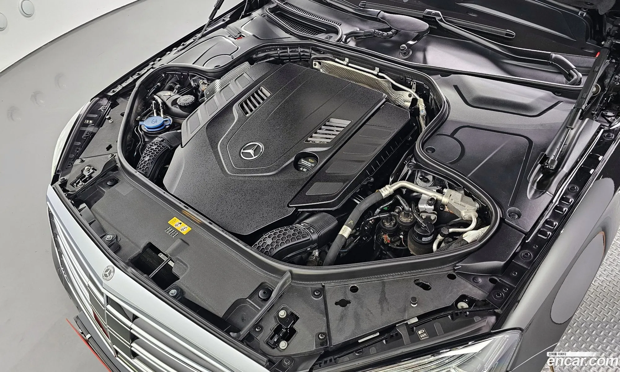 Mercedes S-Class W222 S560L 4Matic - фотография 12092986