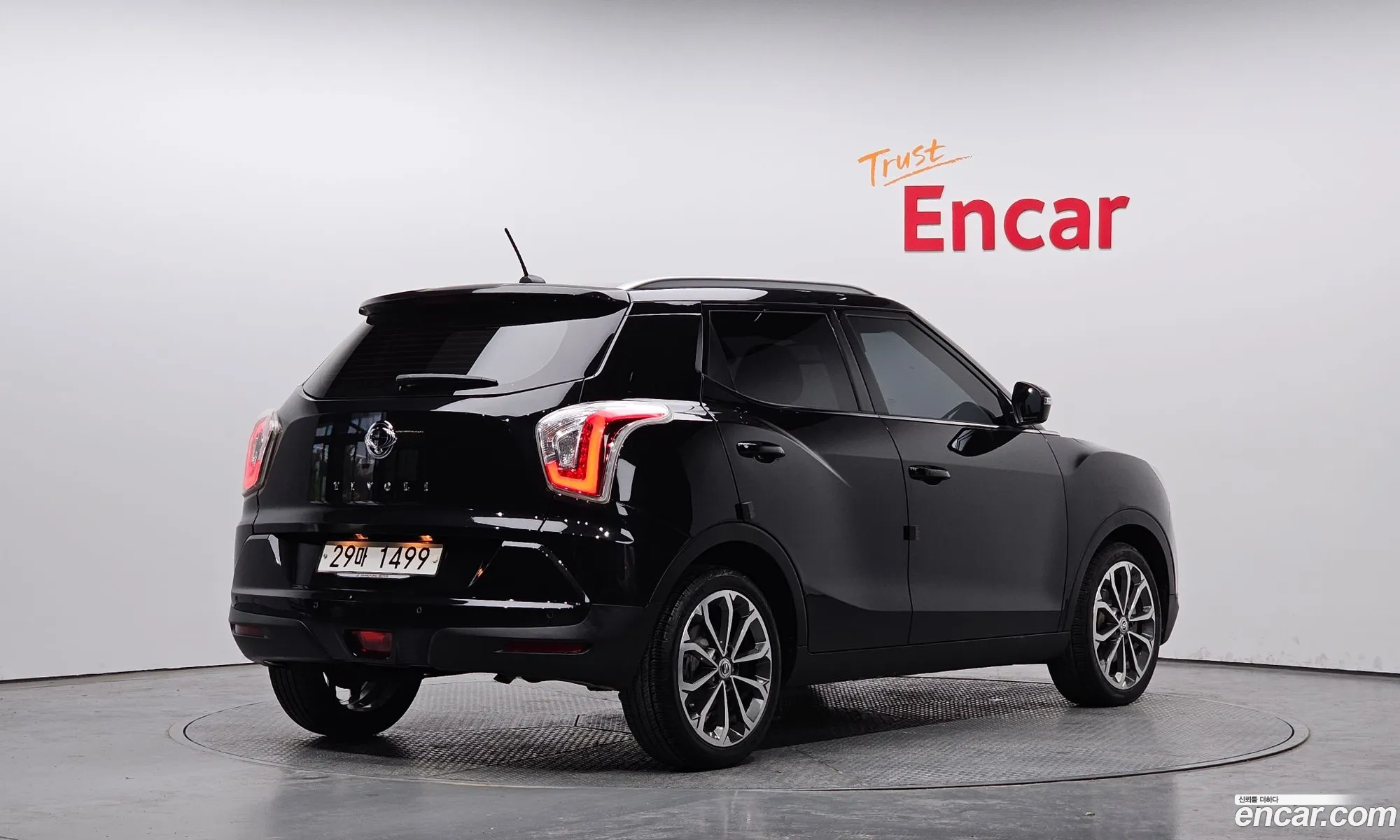 Ssangyong Tivoli Tivoli Lx 2Wd 2017 - фотография 14950936