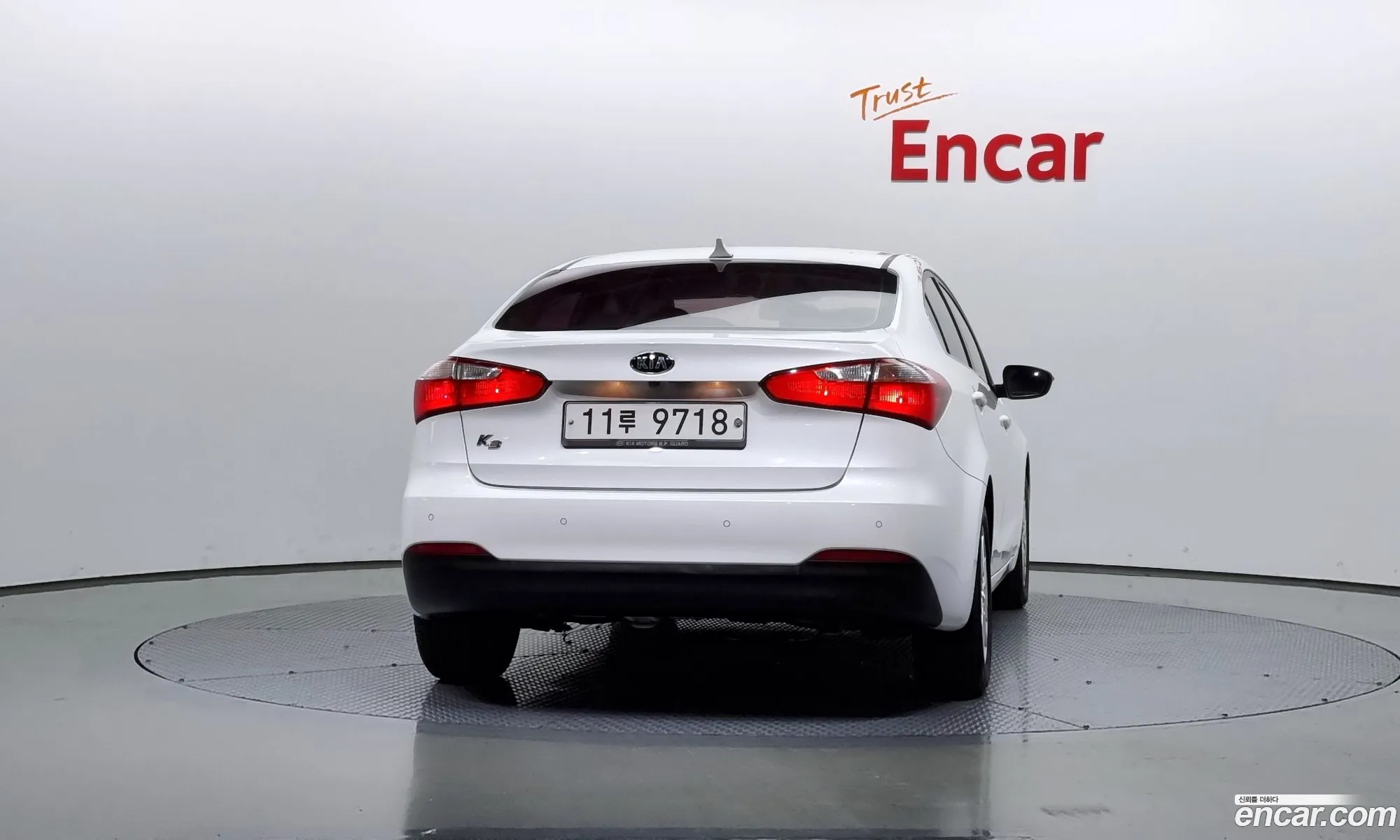 Kia K3 I Prestige 2015 - фотография 19204946