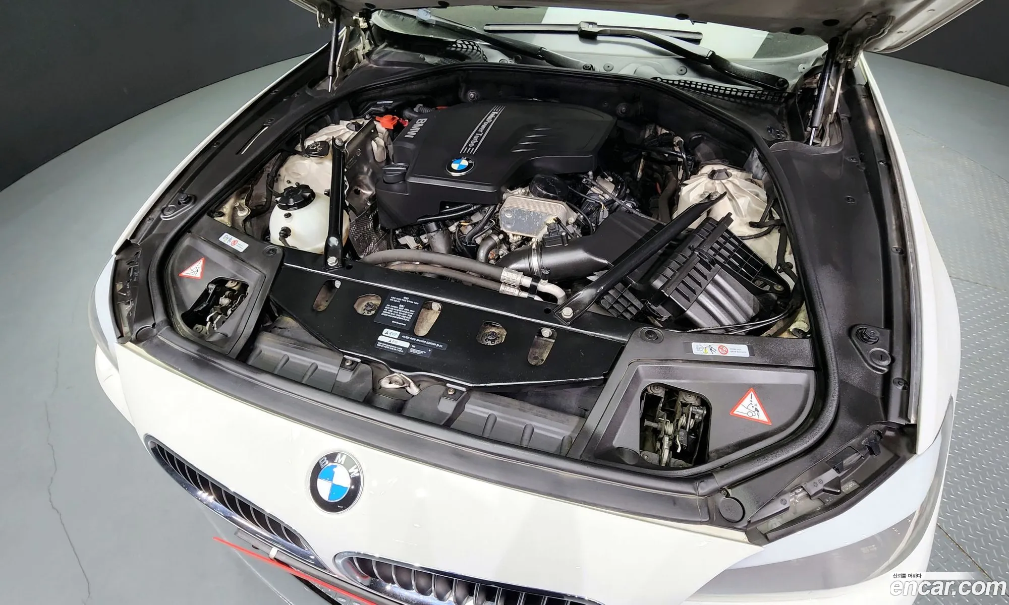 BMW 5Er Vi F10F11F07 528I 2013 - фотография 16873335