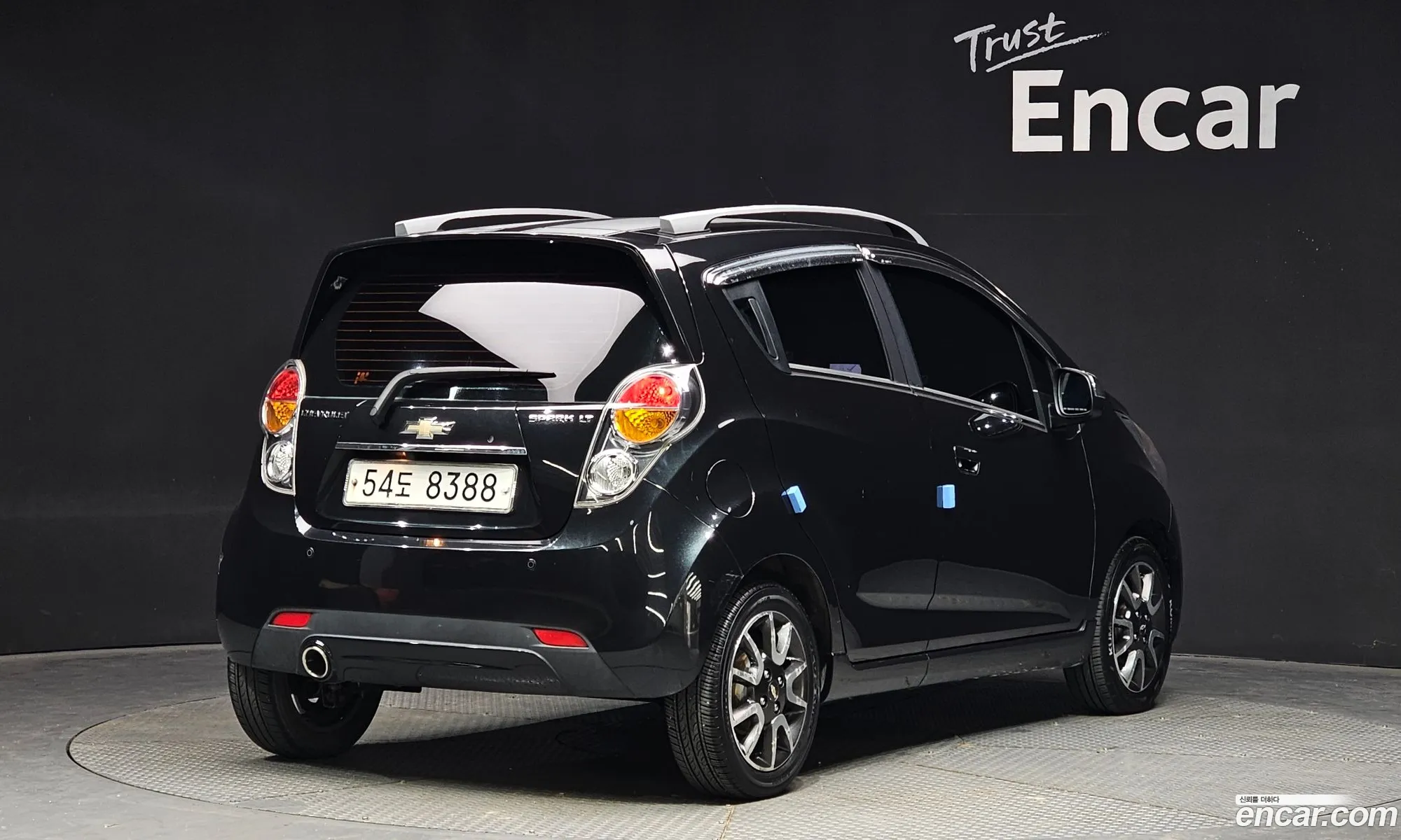 Chevrolet Spark Iii Stripe Edition 2012 - фотография 7654796