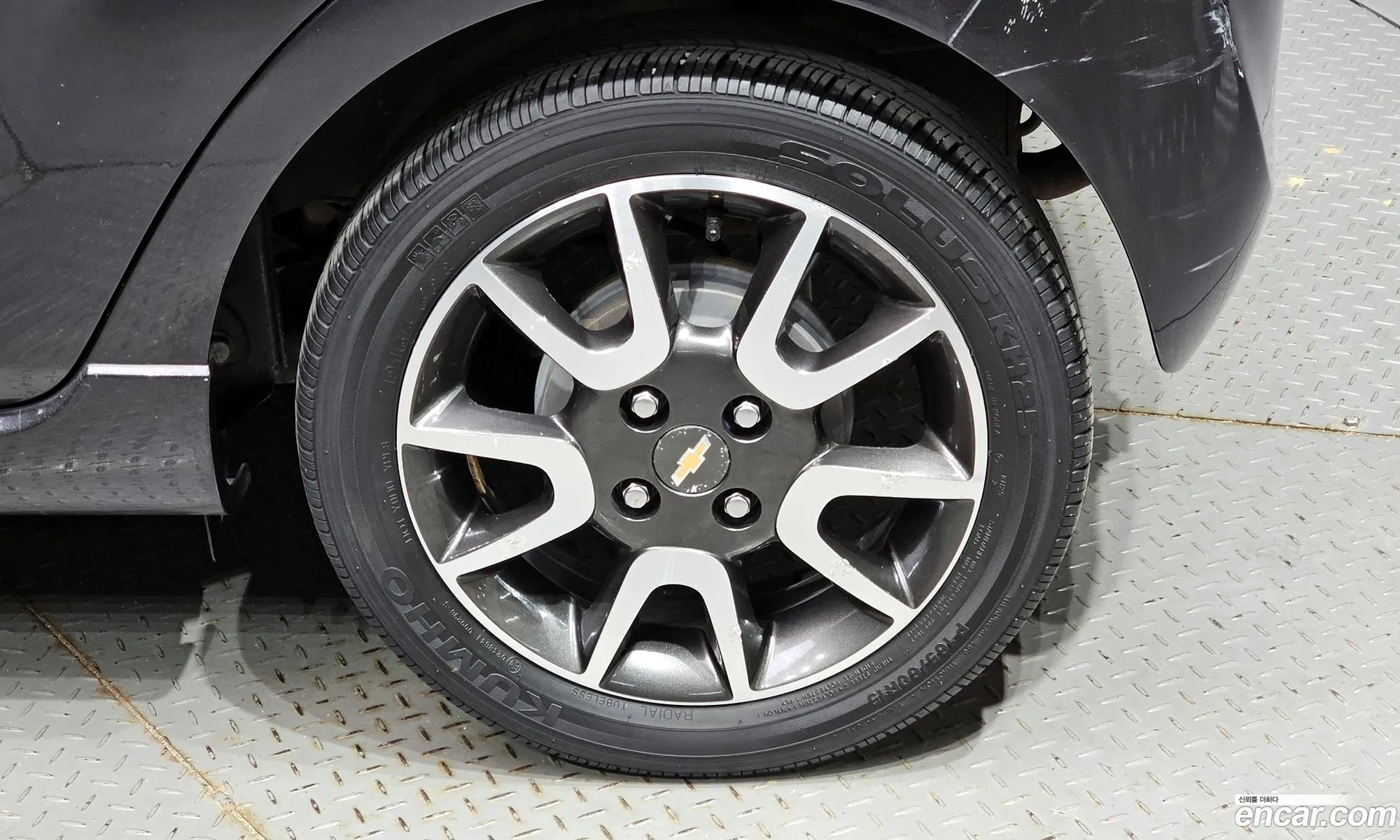 Chevrolet Spark Iii Stripe Edition 2012 - фотография 7654799
