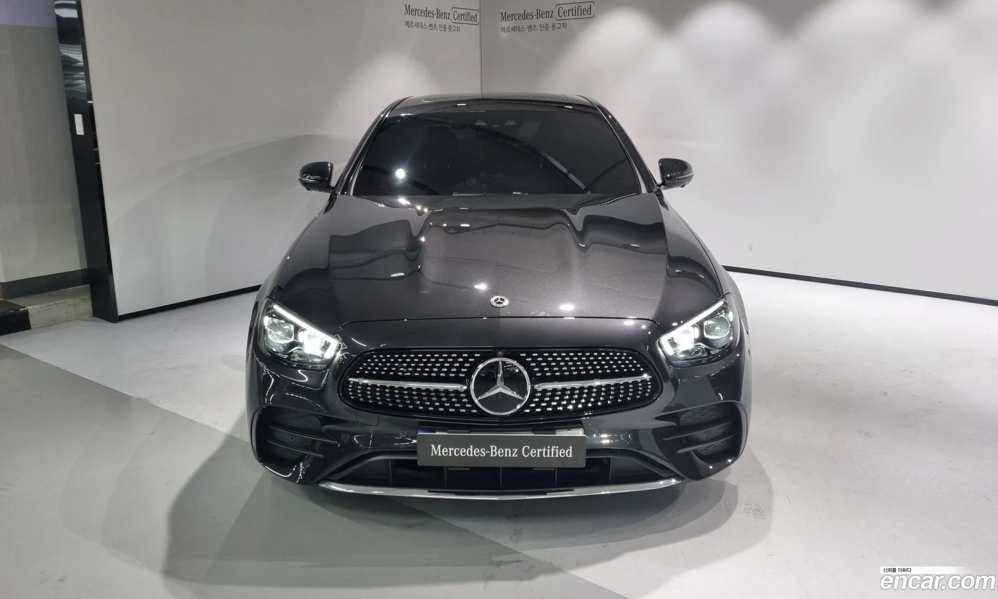 Mercedes-Benz E-Klasse E250 Amg Line 2022 - фотография 14177843