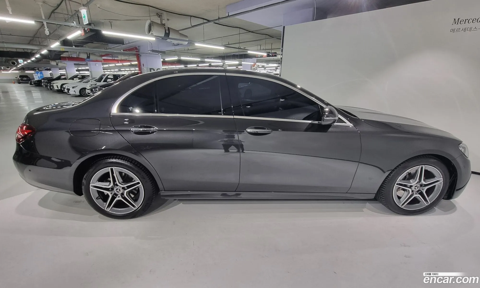 Mercedes-Benz E-Klasse E250 Amg Line 2022 - фотография 14177844