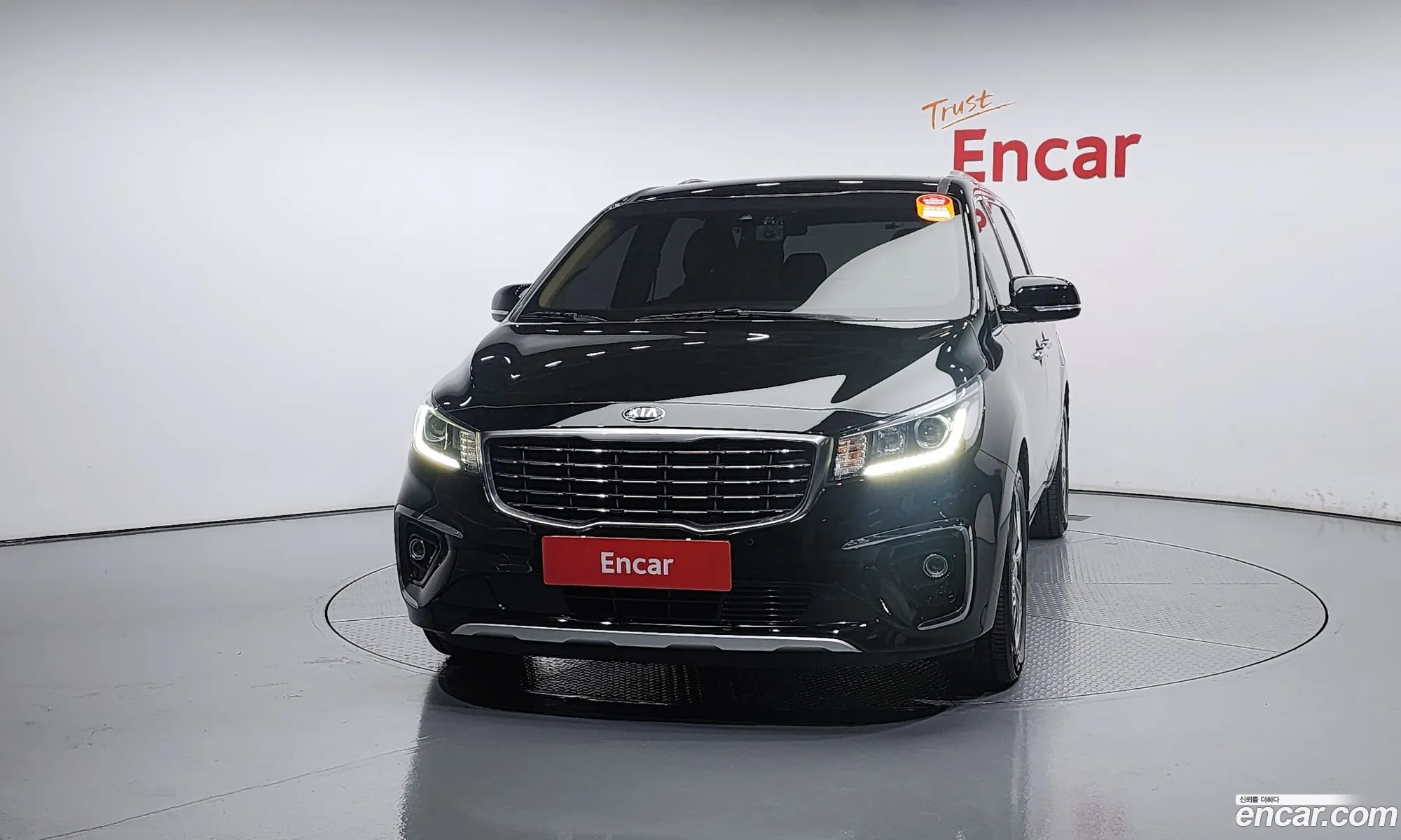 Kia Carnival 9-Seater Prestige 2020 - фотография 14135208