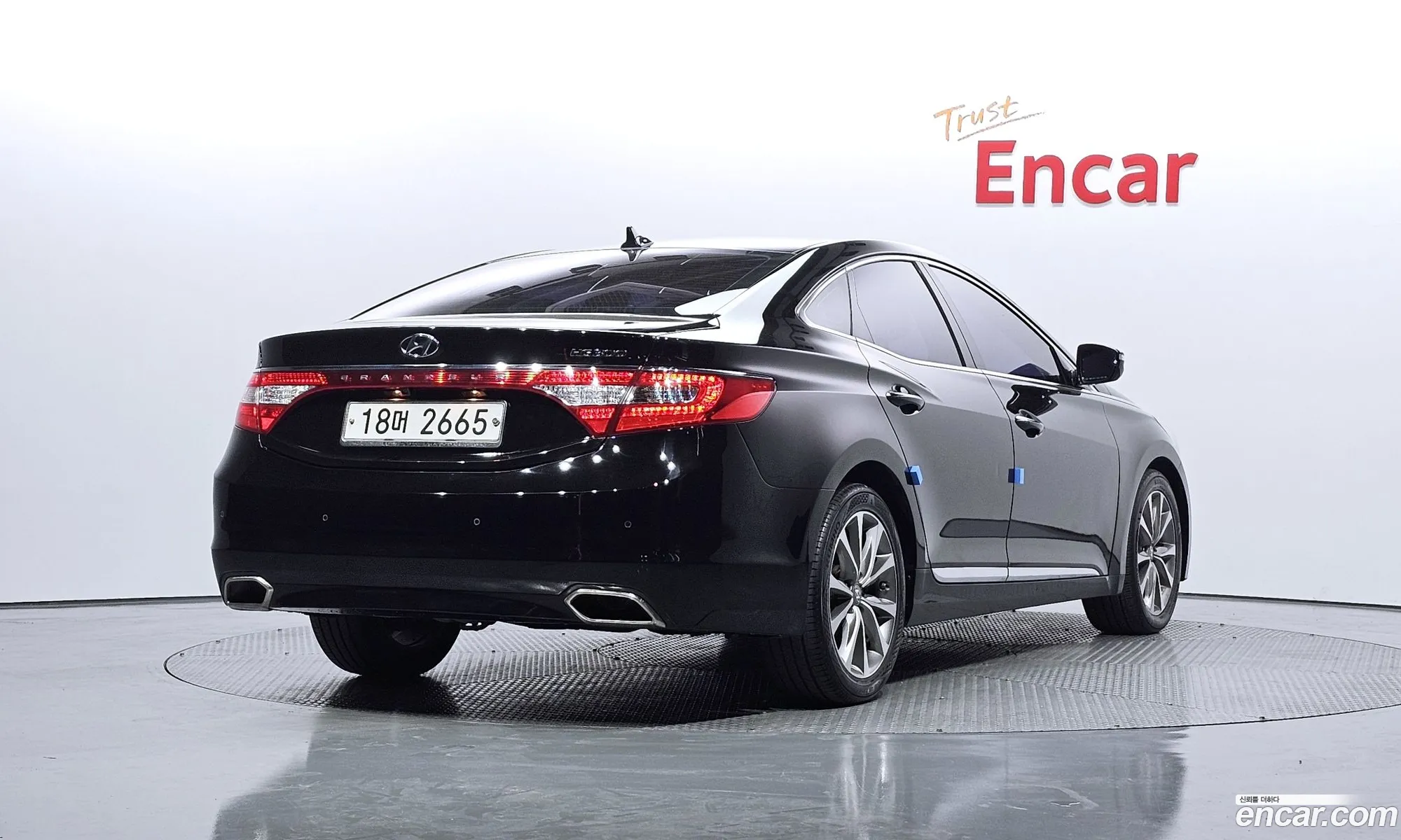 Hyundai Grandeur V Hg300 Premium 2015 - фотография 17964607