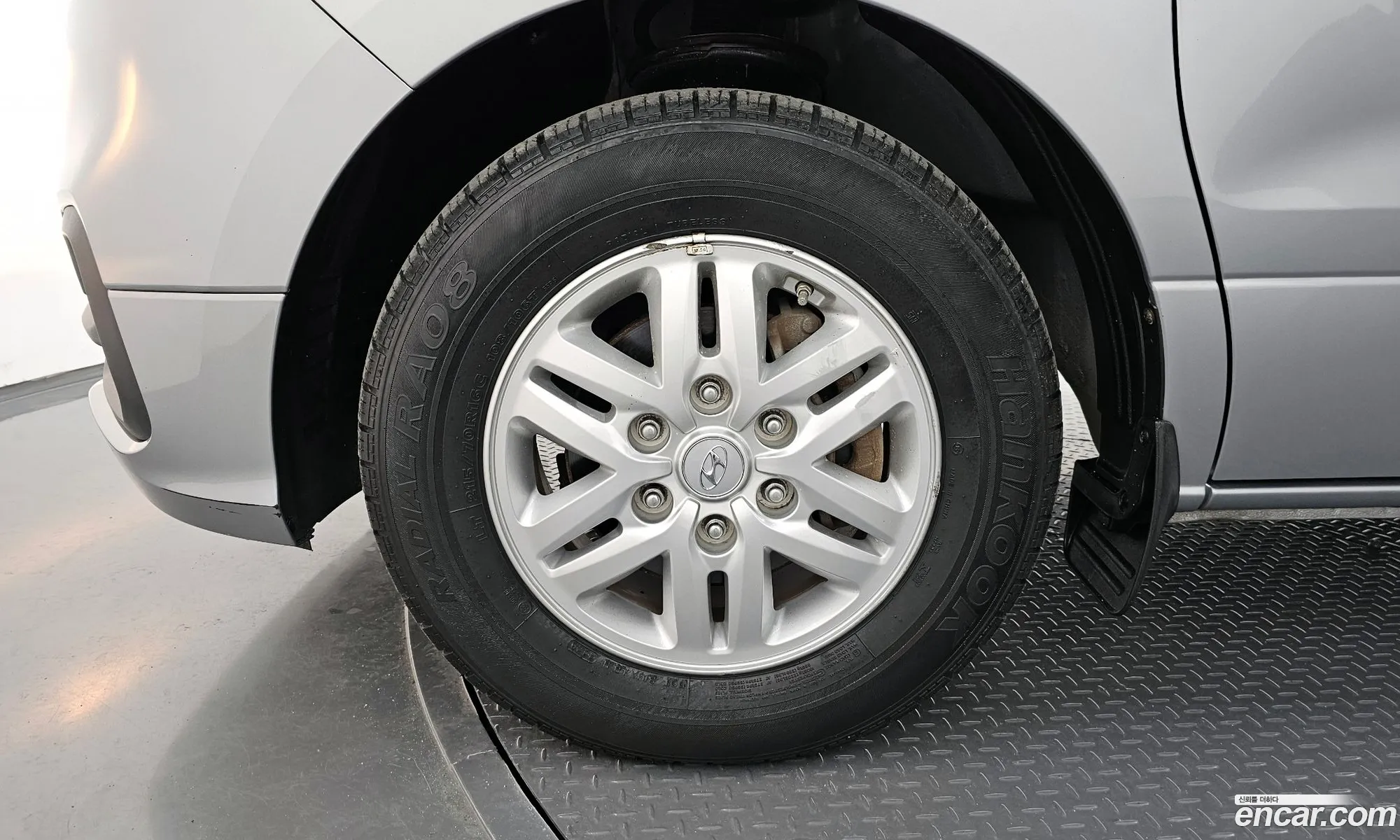 Hyundai The New Grand Starex Van 3-Seater Smart - фотография 15901515
