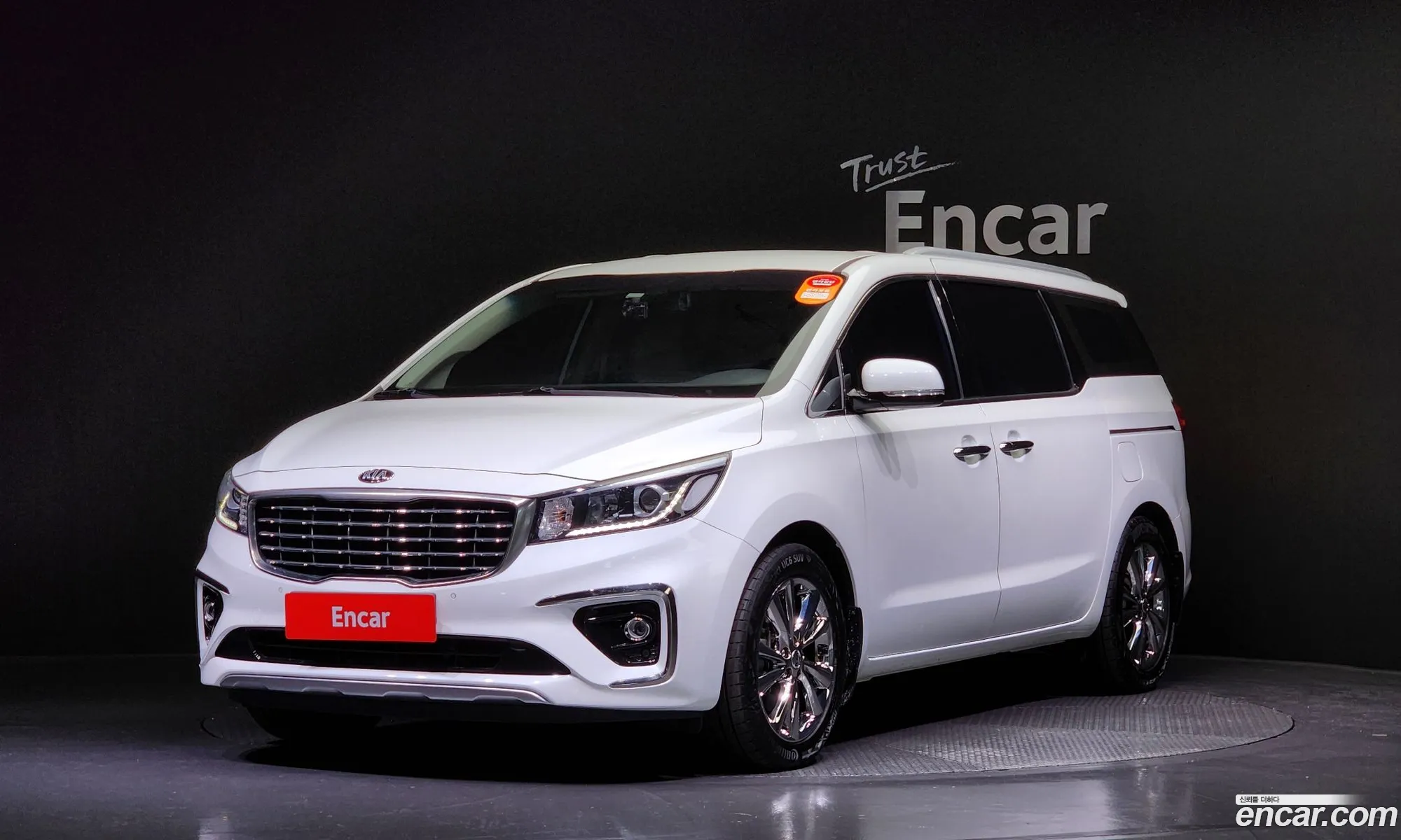 Kia Carnival Iii 9-Seater Prestige 2019 - фотография 11344942