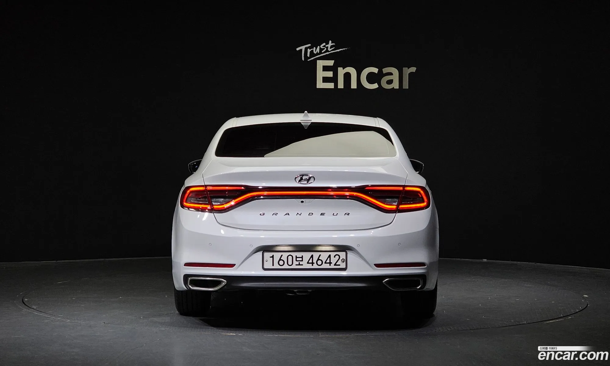 Hyundai Grandeur Ig 24 Modern Basic Rental Car - фотография 12734849