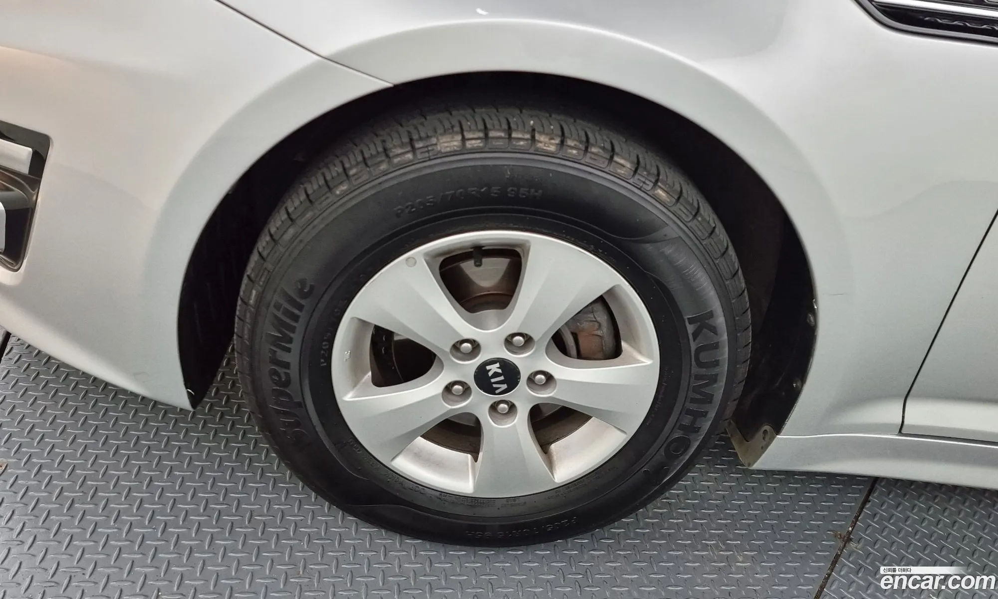 Kia K5 I Lpi Deluxe 2014 - фотография 15725068
