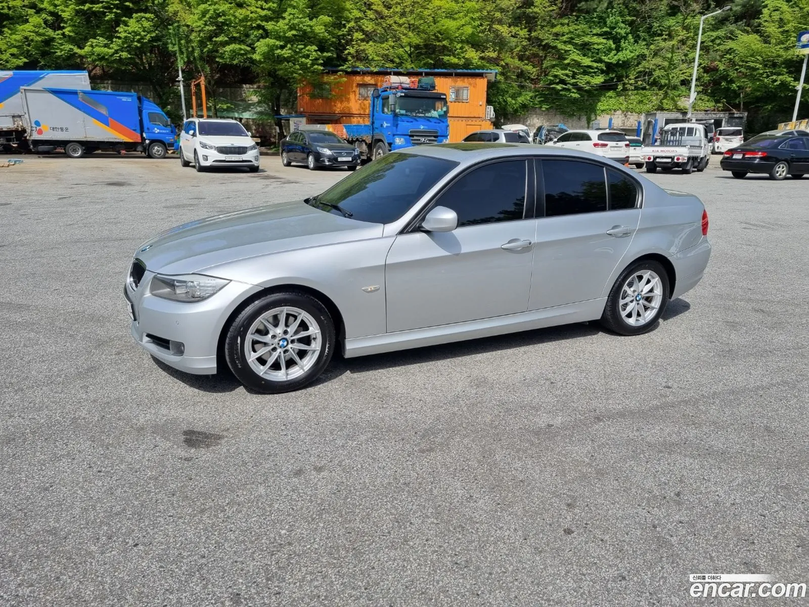 BMW 3 Series E90 320I Sedan - фотография 17256826