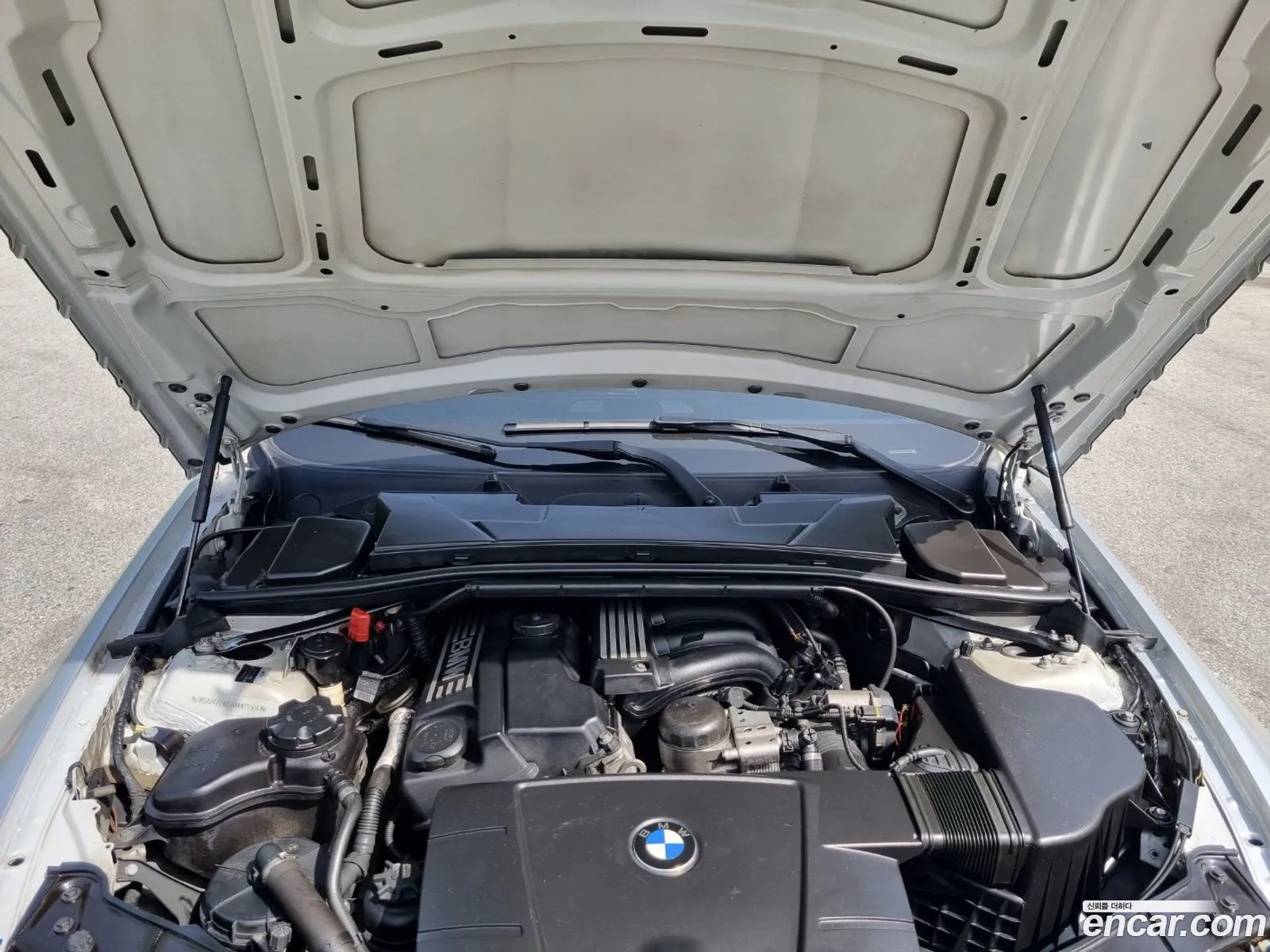 BMW 3 Series E90 320I Sedan - фотография 17256829