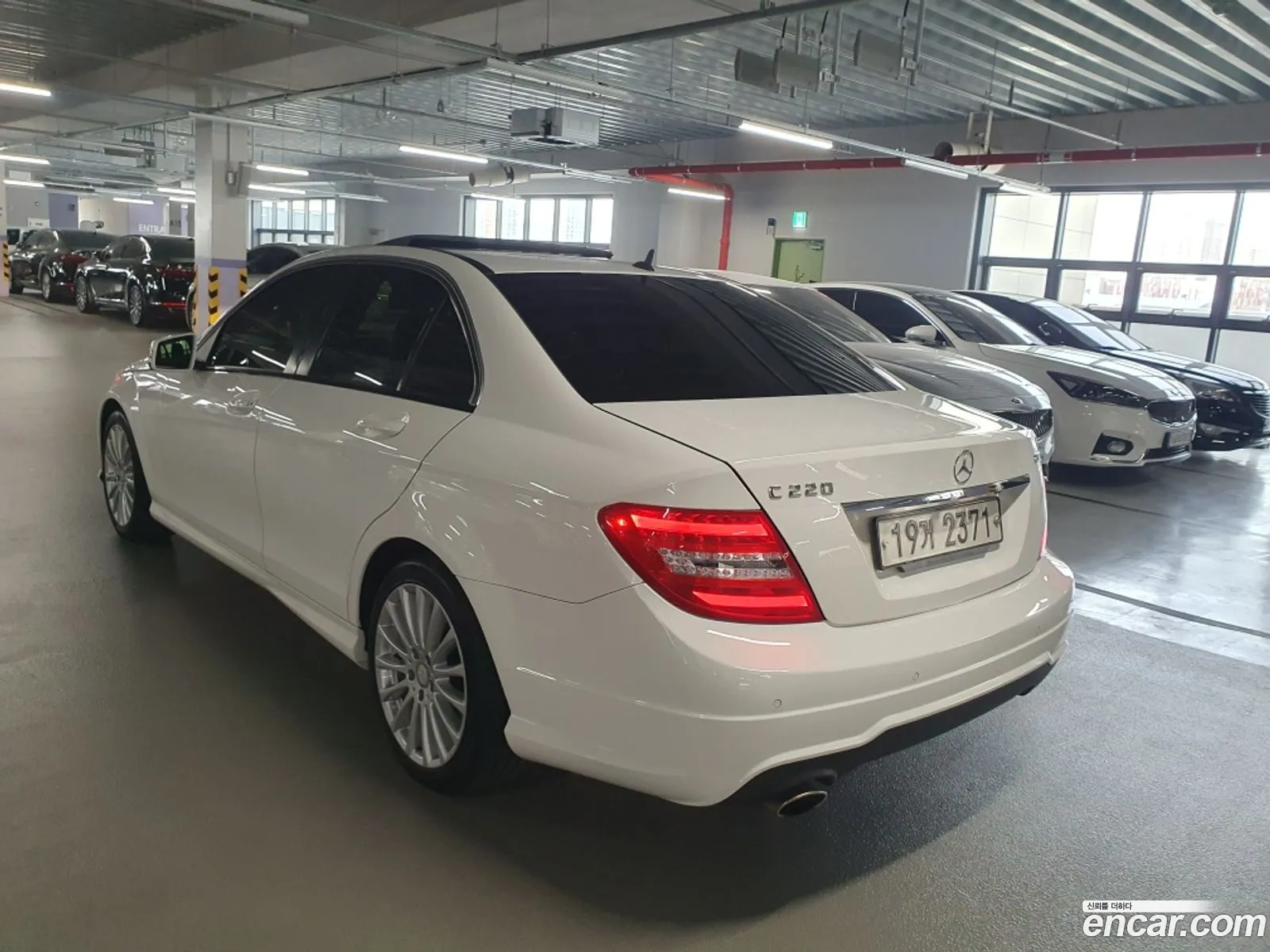Mercedes-Benz C-Klasse C220 Cdi 2014 - фотография 13698090