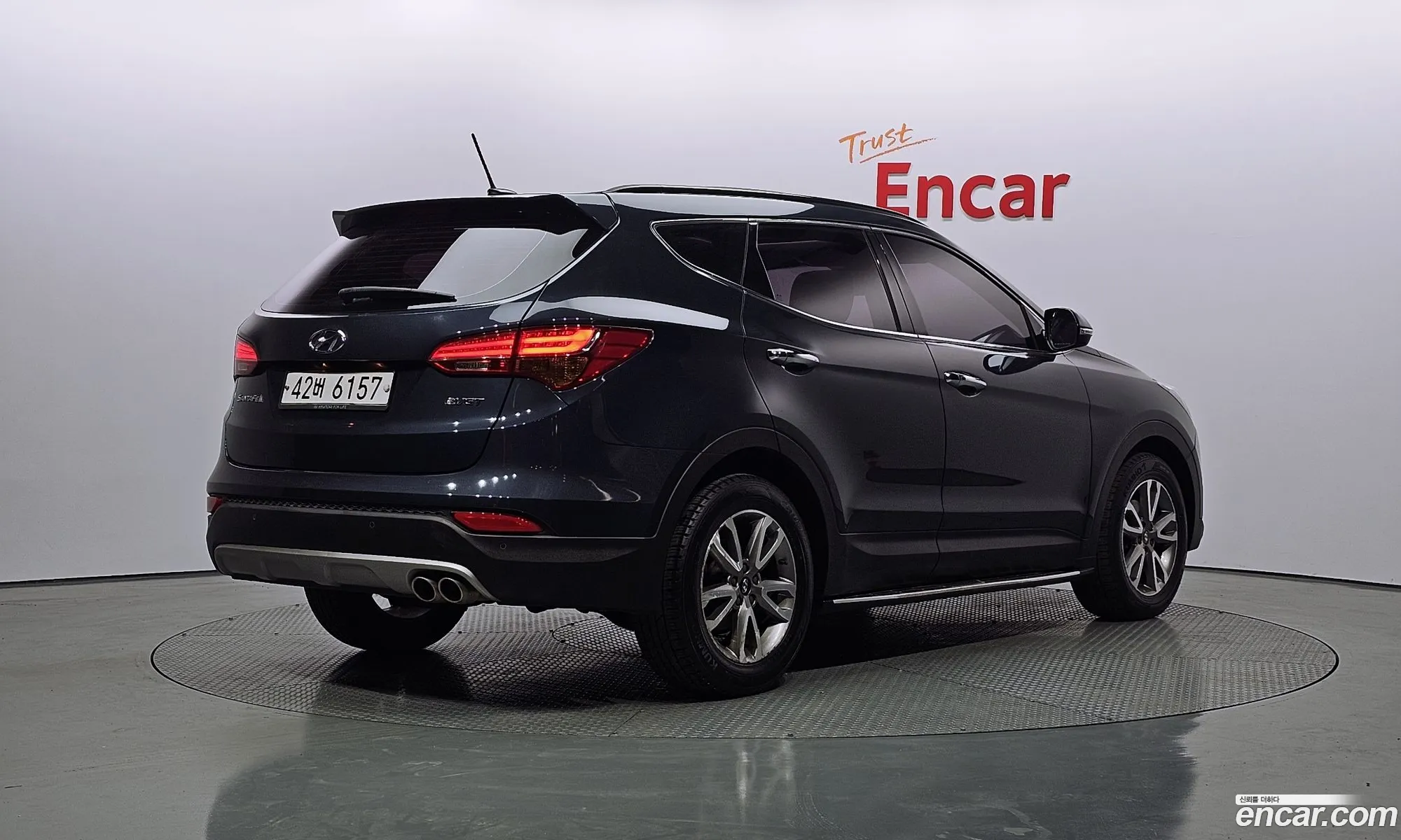 Hyundai Santa Fe Iii Diesel E-Vgt 20 2Wd Premium 2015 - фотография 18034155