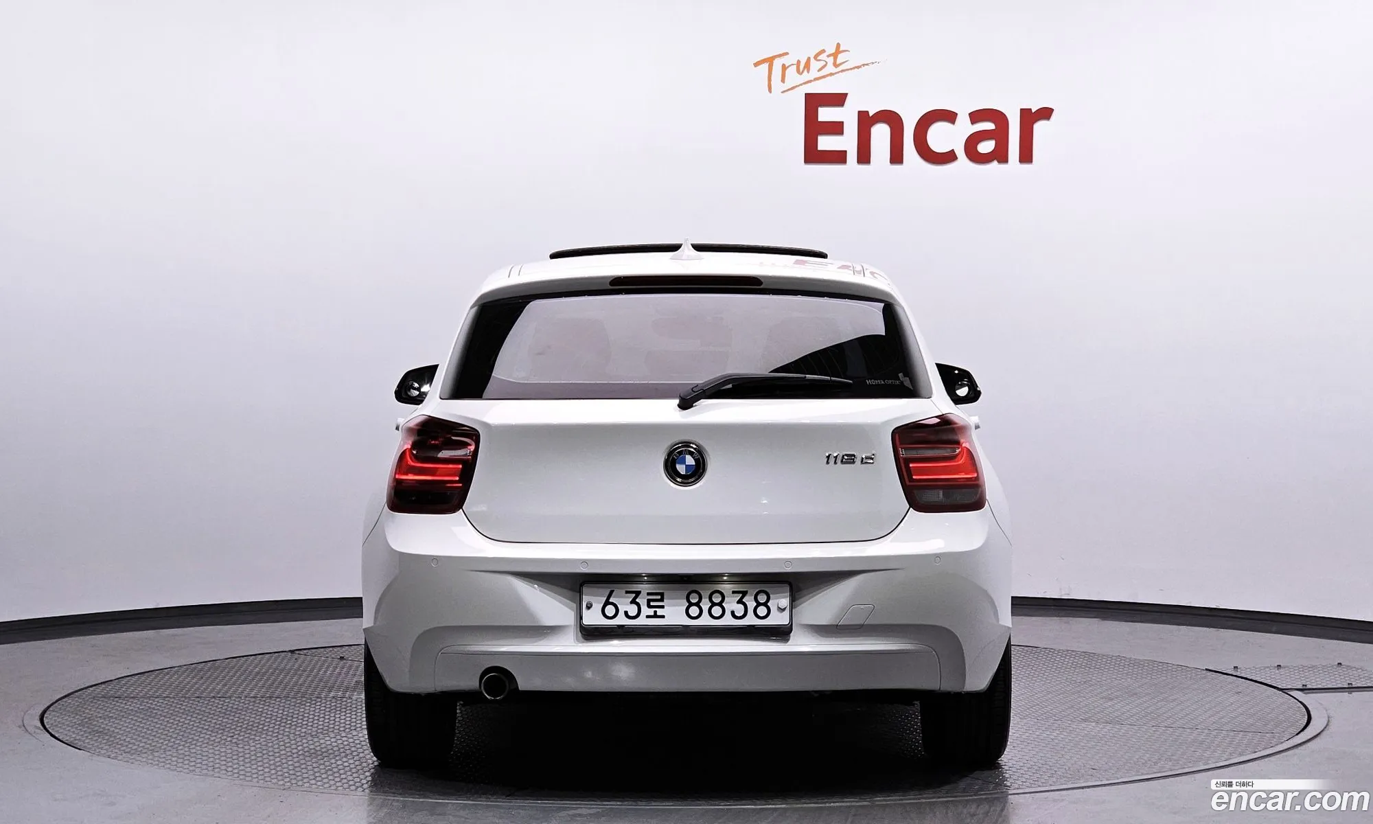 BMW 1Er 118D Urban Pack 1 5-Door 2014 - фотография 12540003