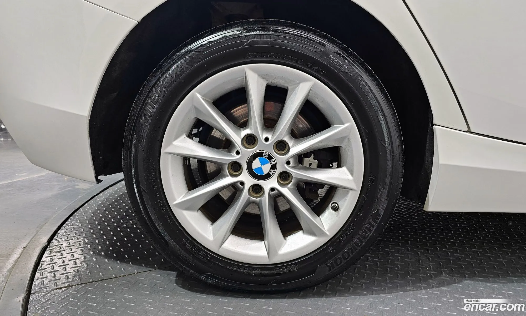 BMW 1Er 118D Urban Pack 1 5-Door 2014 - фотография 12540004