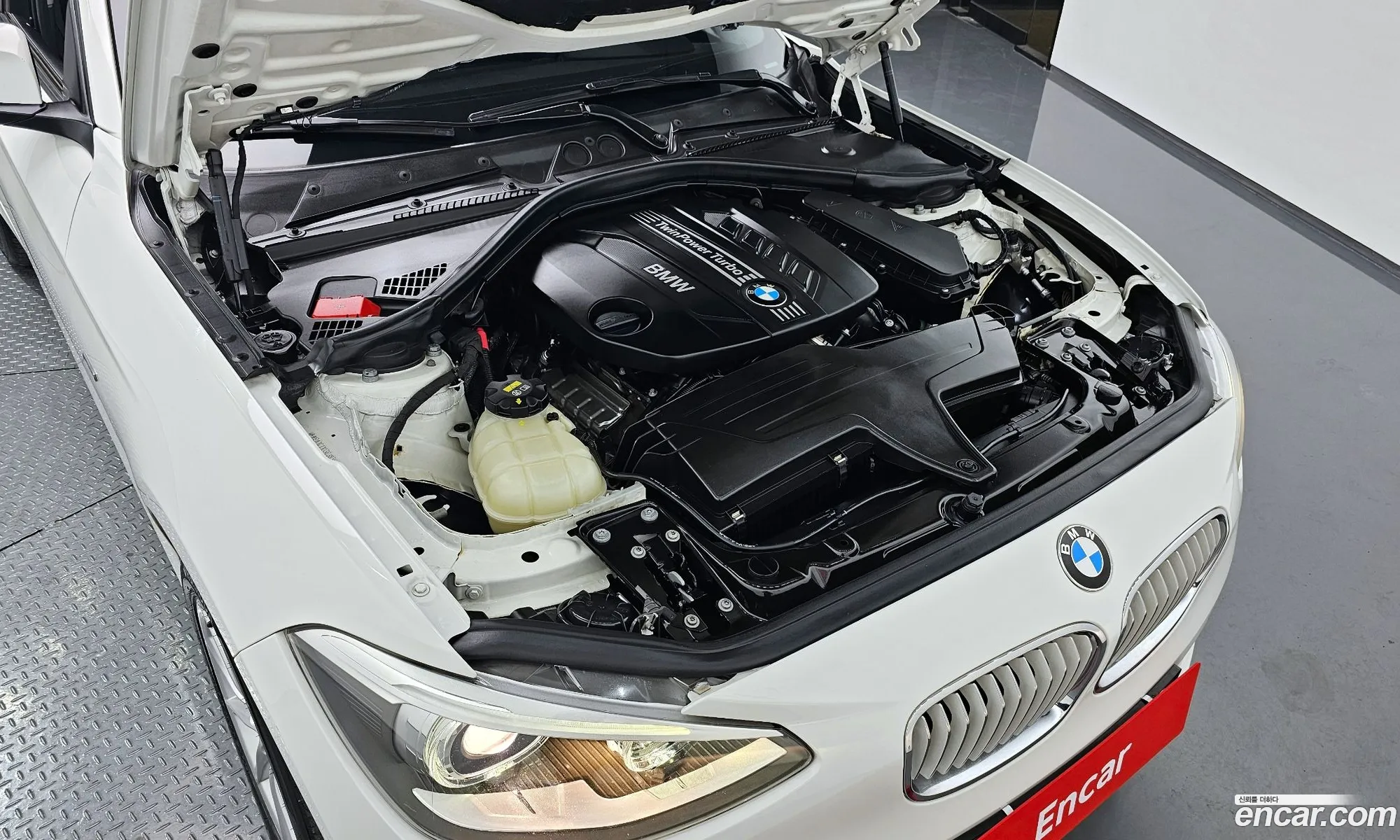 BMW 1Er 118D Urban Pack 1 5-Door 2014 - фотография 12540005