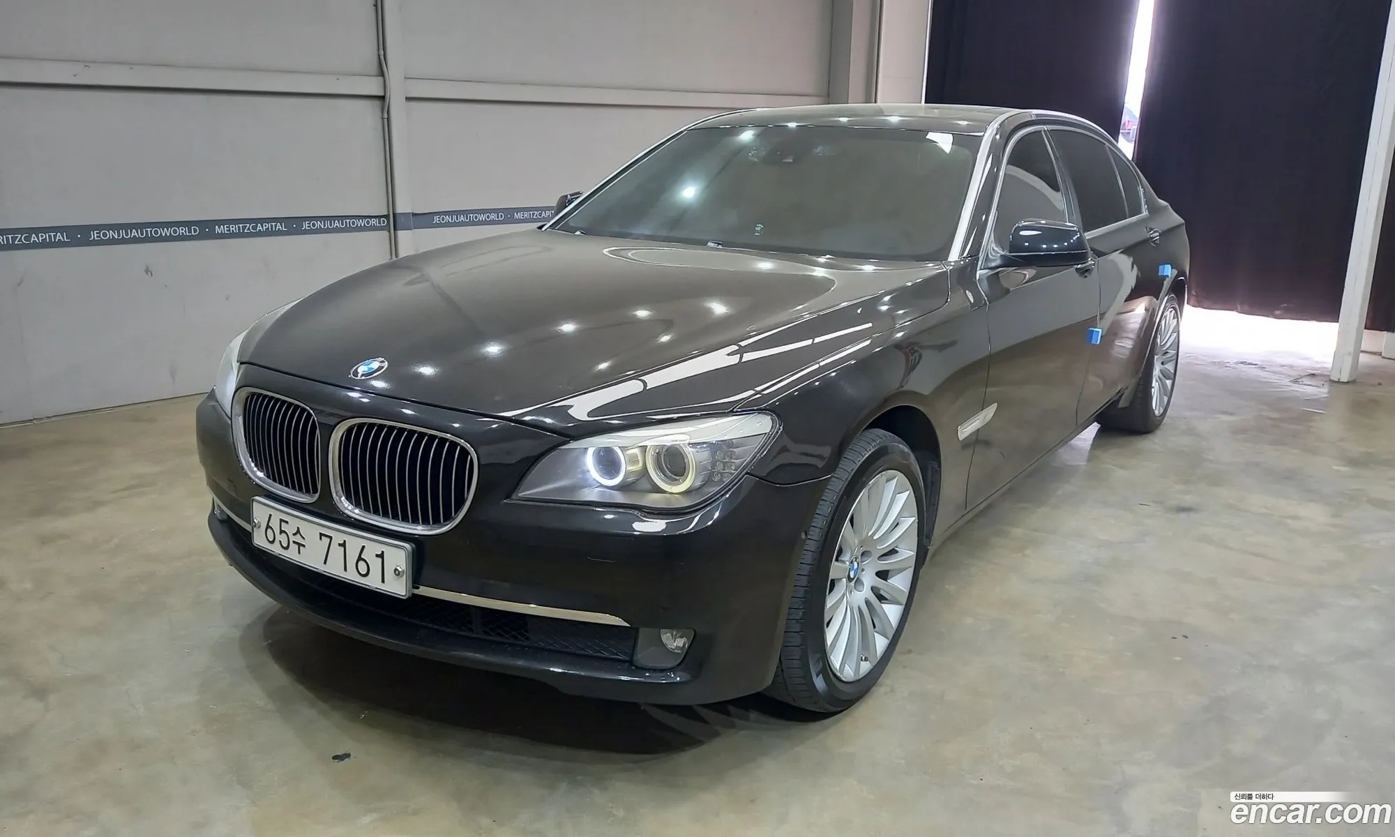 BMW 7Er V F01F02F04 740Li 2012 - фотография 14662399