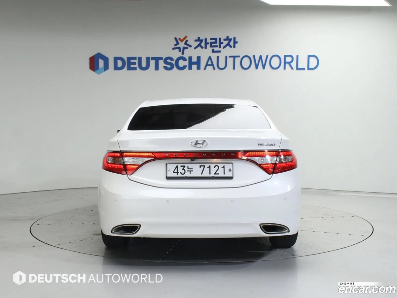 Hyundai Grandeur V Hg240 Modern 2013 - фотография 17213961