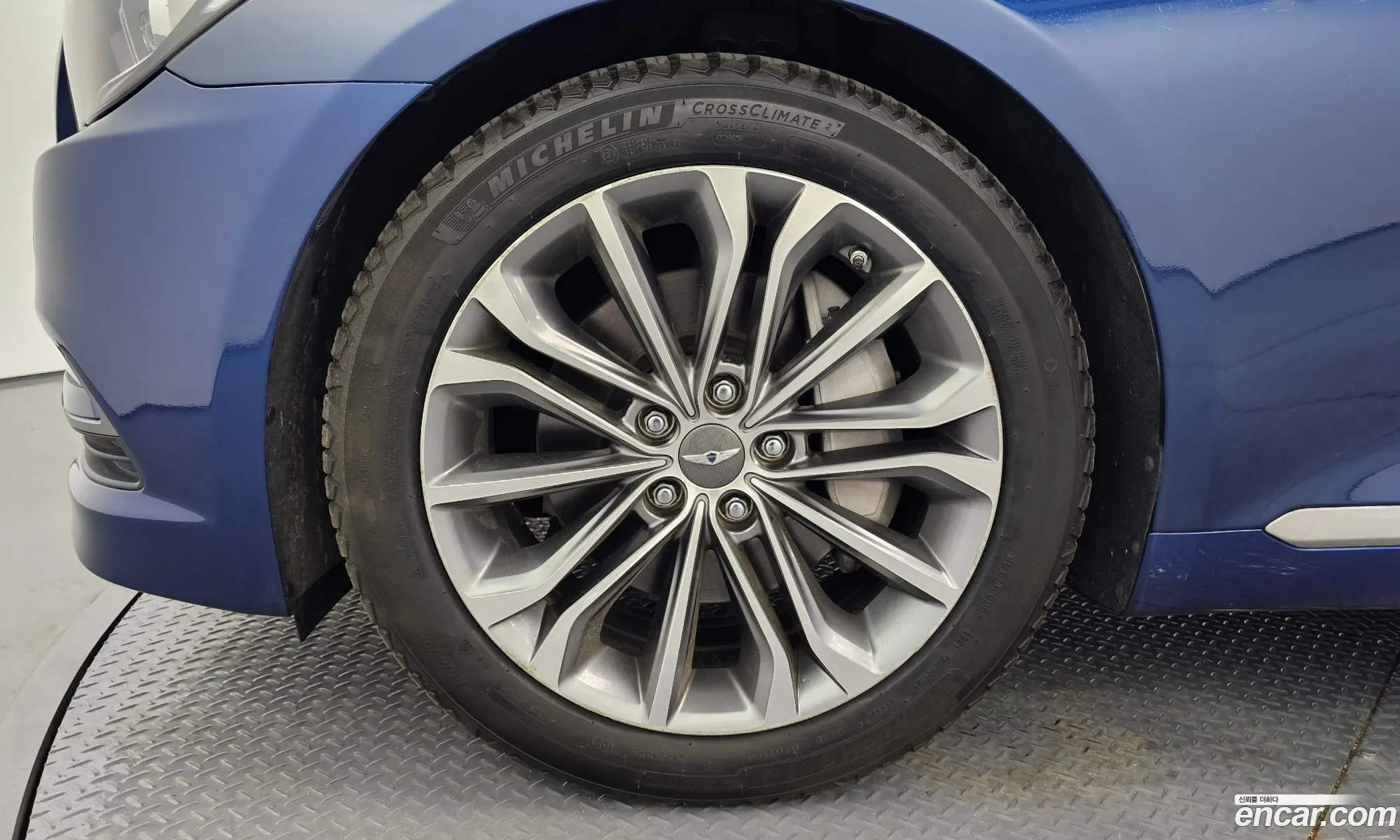 Hyundai Genesis Ii G330 Modern Awd 2015 - фотография 11441813