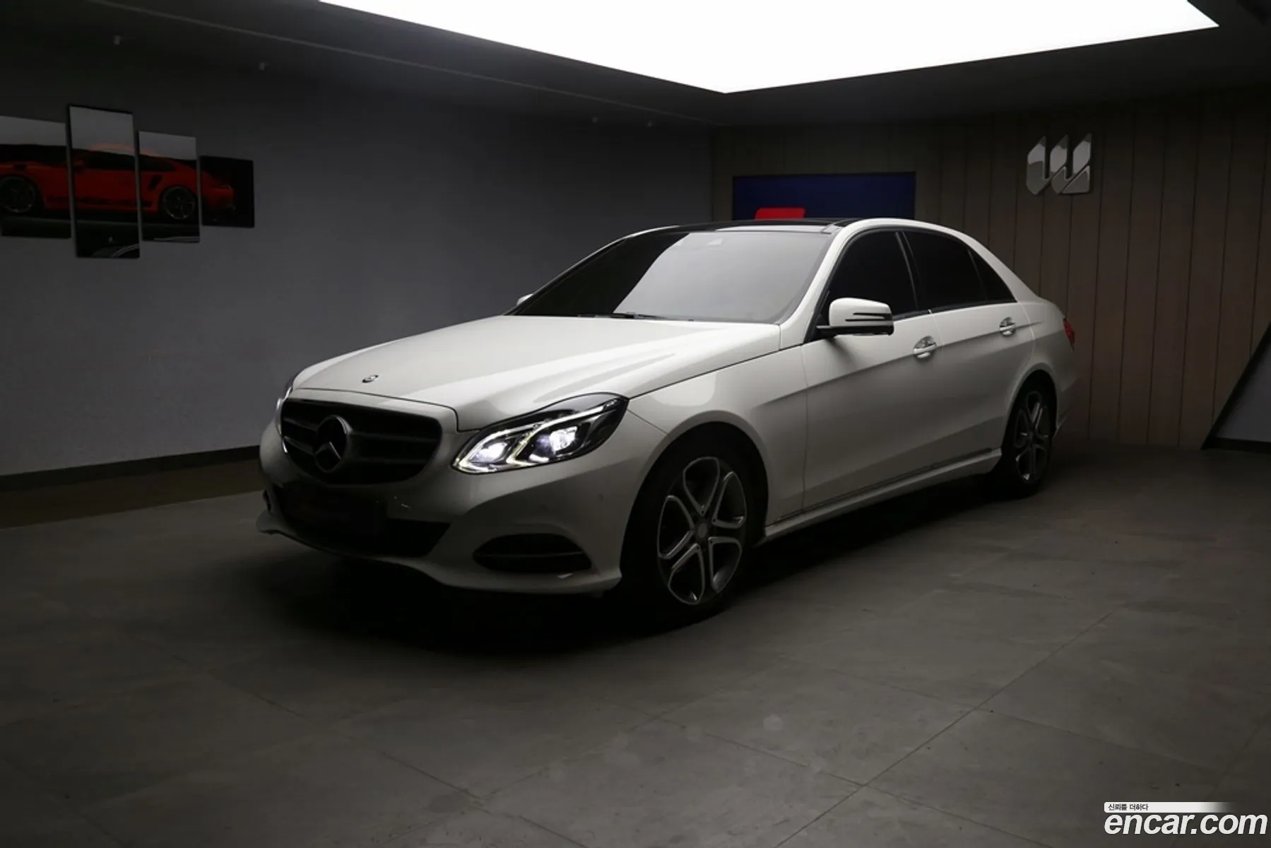 Mercedes-Benz E-Klasse E250 Bluetec 4Matic Avant Garde 2016 - фотография 12624297